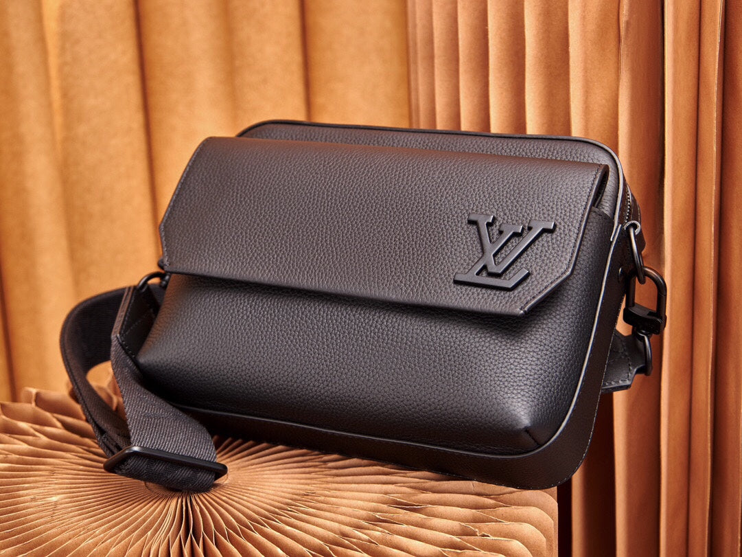 LuxluxHouse Best Quality Bags Men