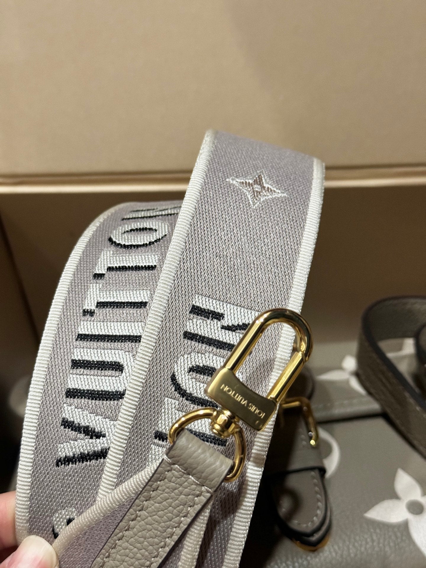LuxluxHouse Best Quality Bags  Louis Vuitton