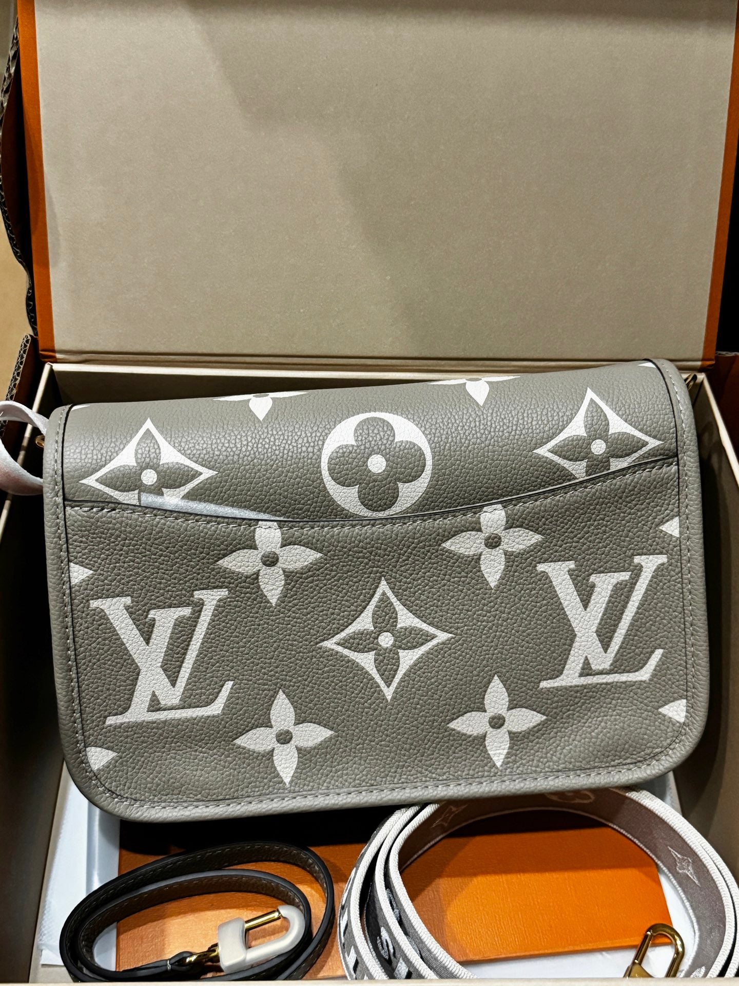 LuxluxHouse Best Quality Bags  Louis Vuitton
