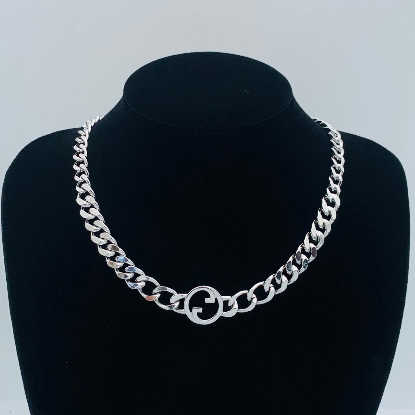 LuxluxHouse Low Price And High Quality Accessories Gucci