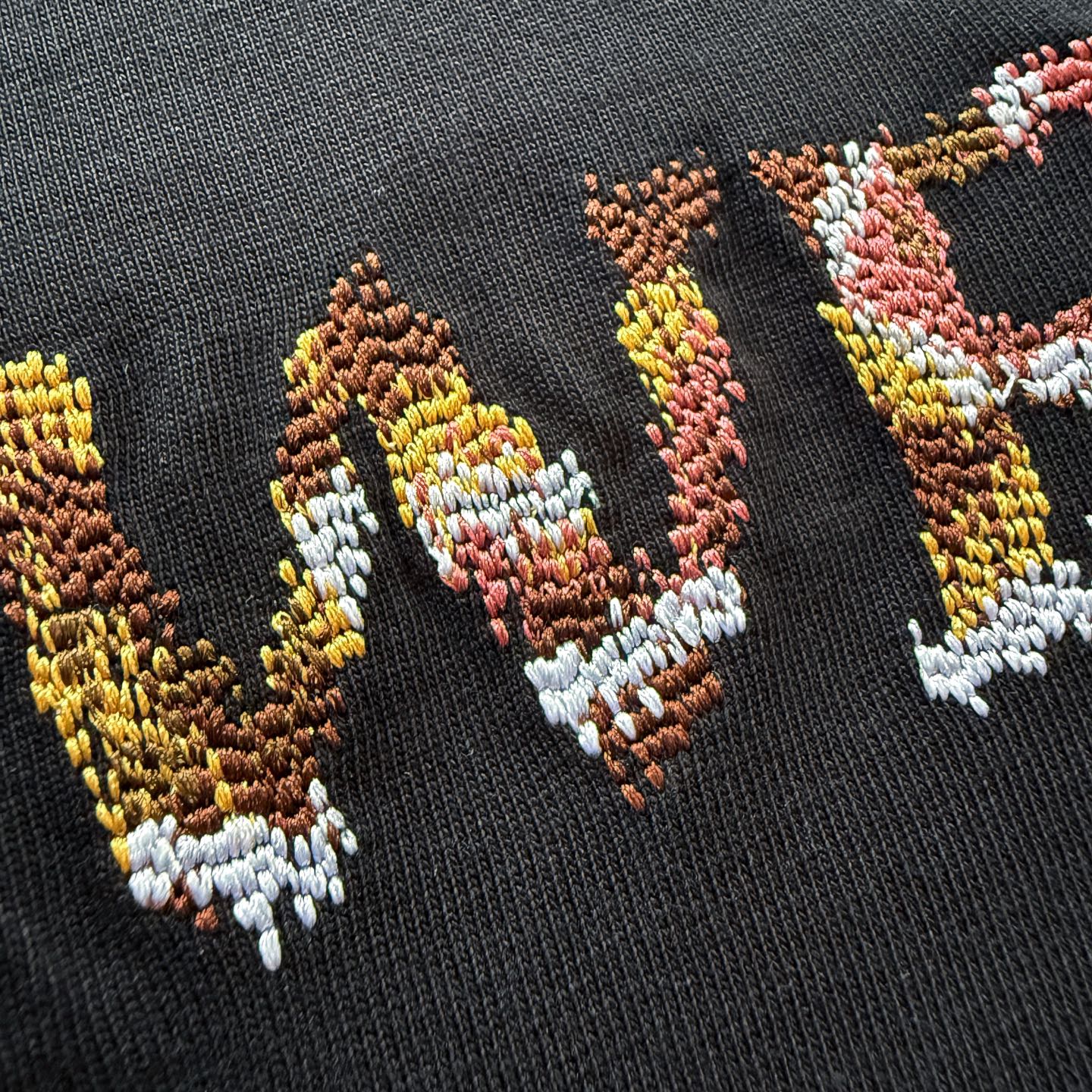 LuxluxHouse Best Quality Clothes T-shirt Loewe