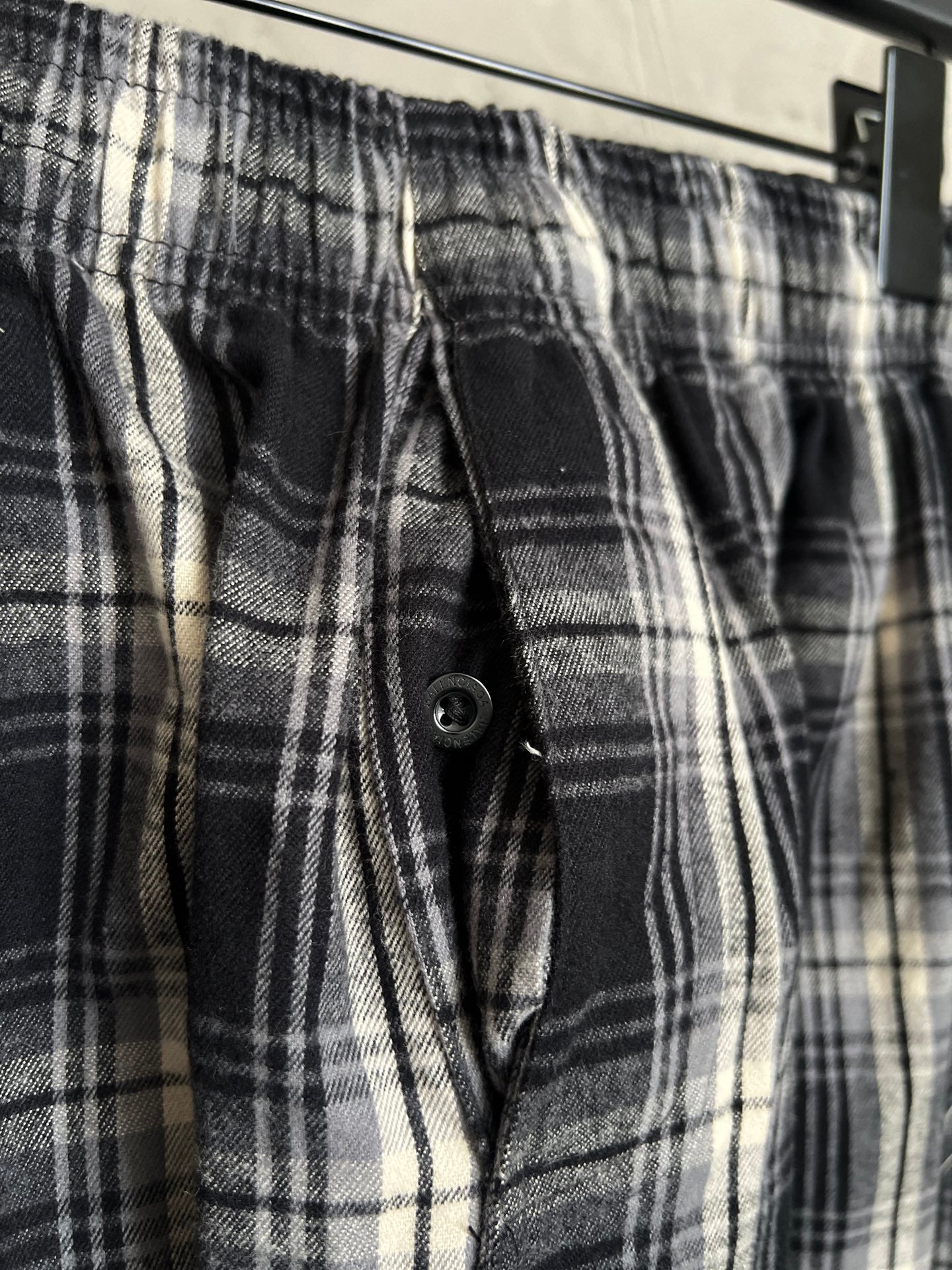 LuxluxHouse Best Quality Clothes Balenciaga Pants
