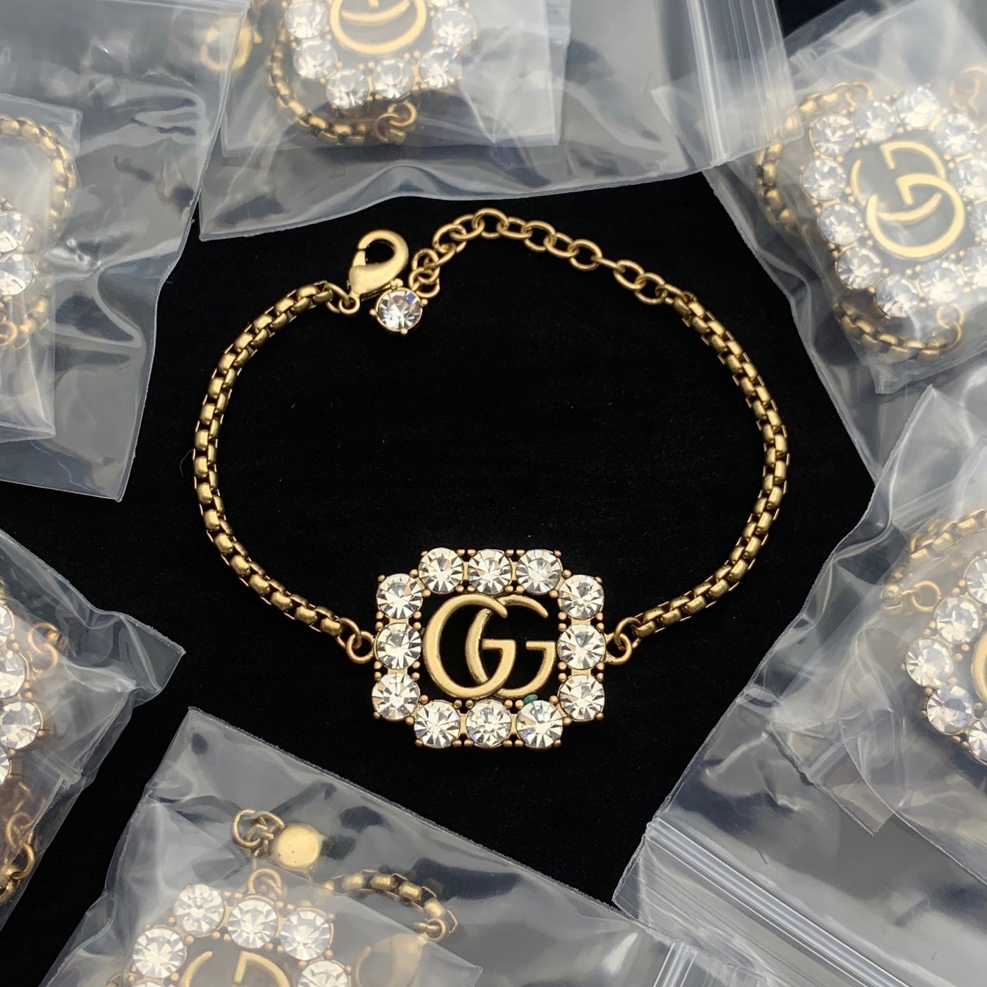 LuxluxHouse Low Price And High Quality Accessories Gucci