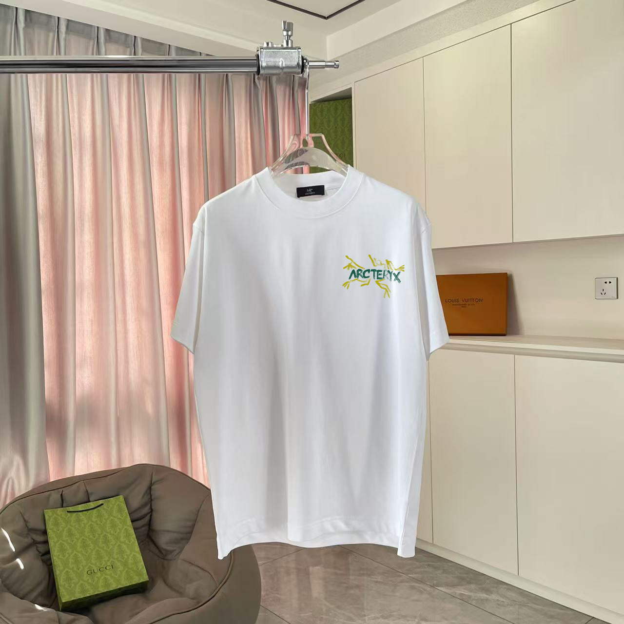 LuxluxHouse Best Quality Clothes T-shirt Arcteryx