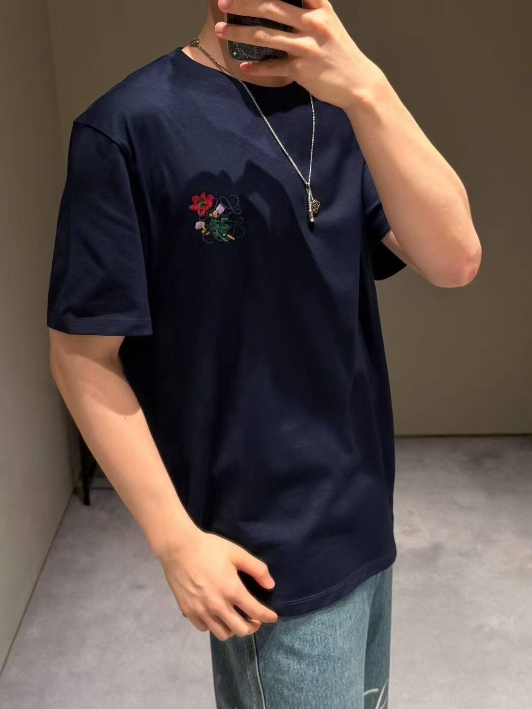 LuxluxHouse Best Quality Clothes T-shirt Loewe