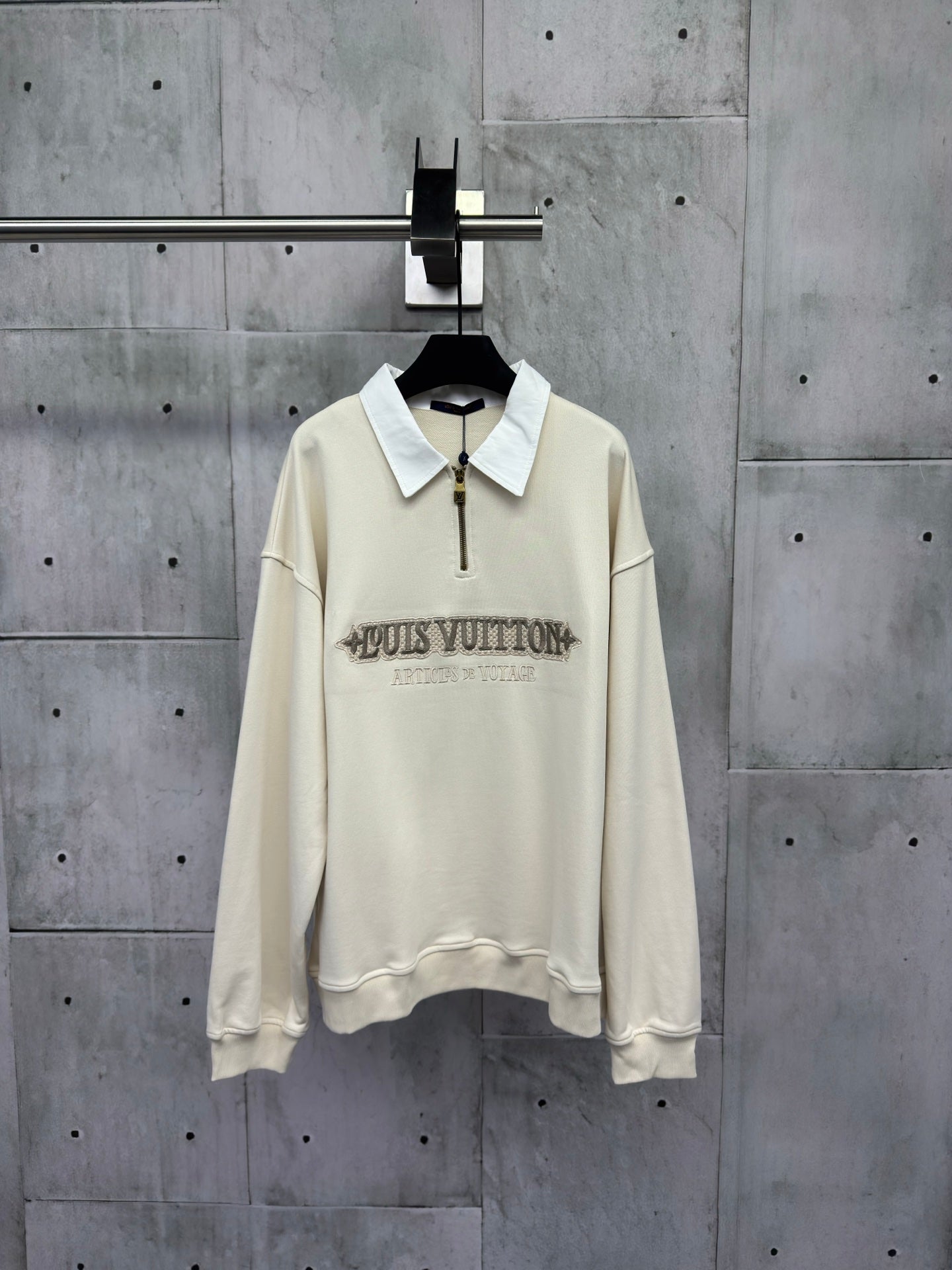 LuxluxHouse Best Quality Clothes Hoodie & Sweater Louis Vuitton