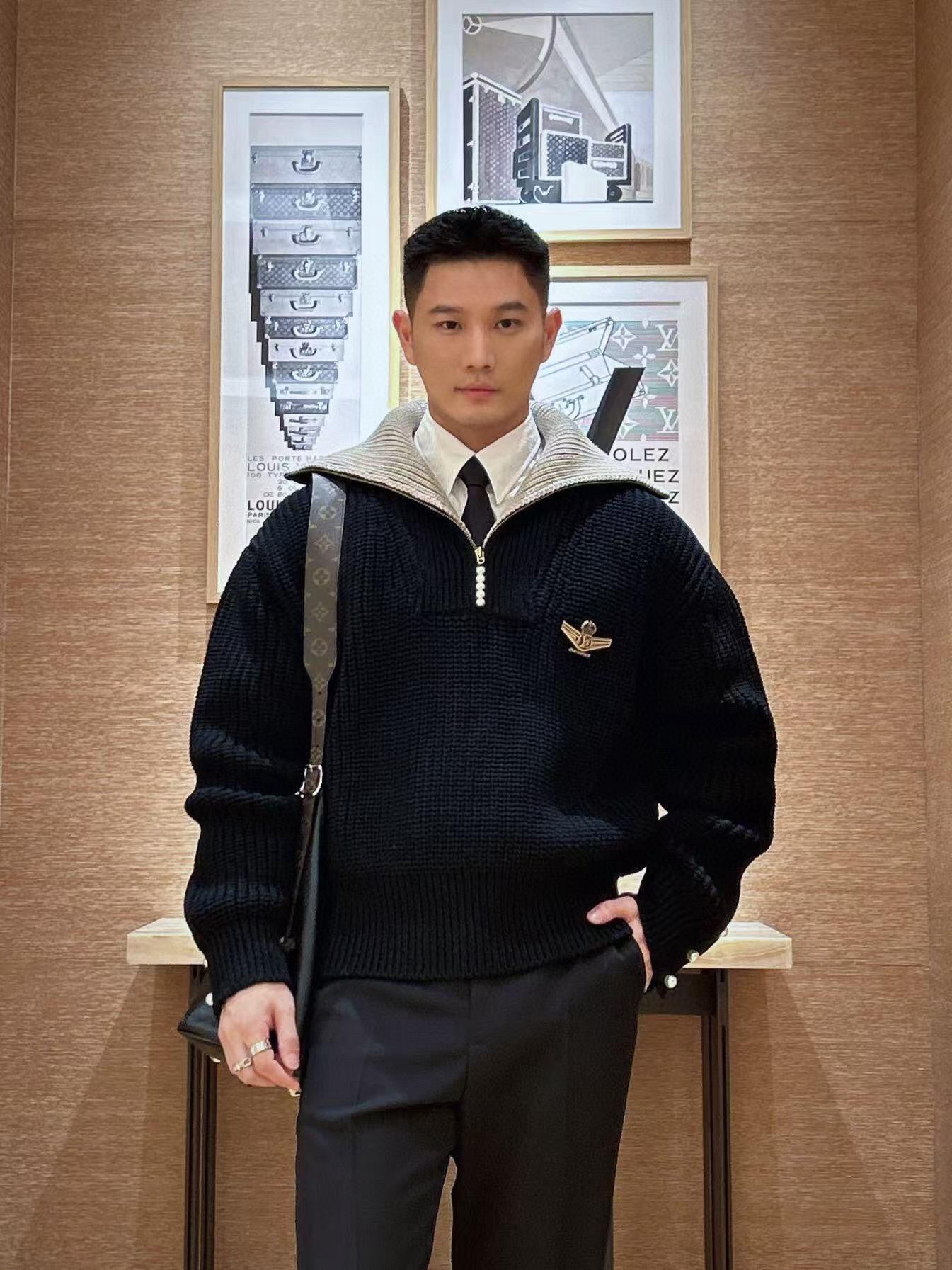 LuxluxHouse Best Quality Clothes Hoodie & Sweater Louis Vuitton