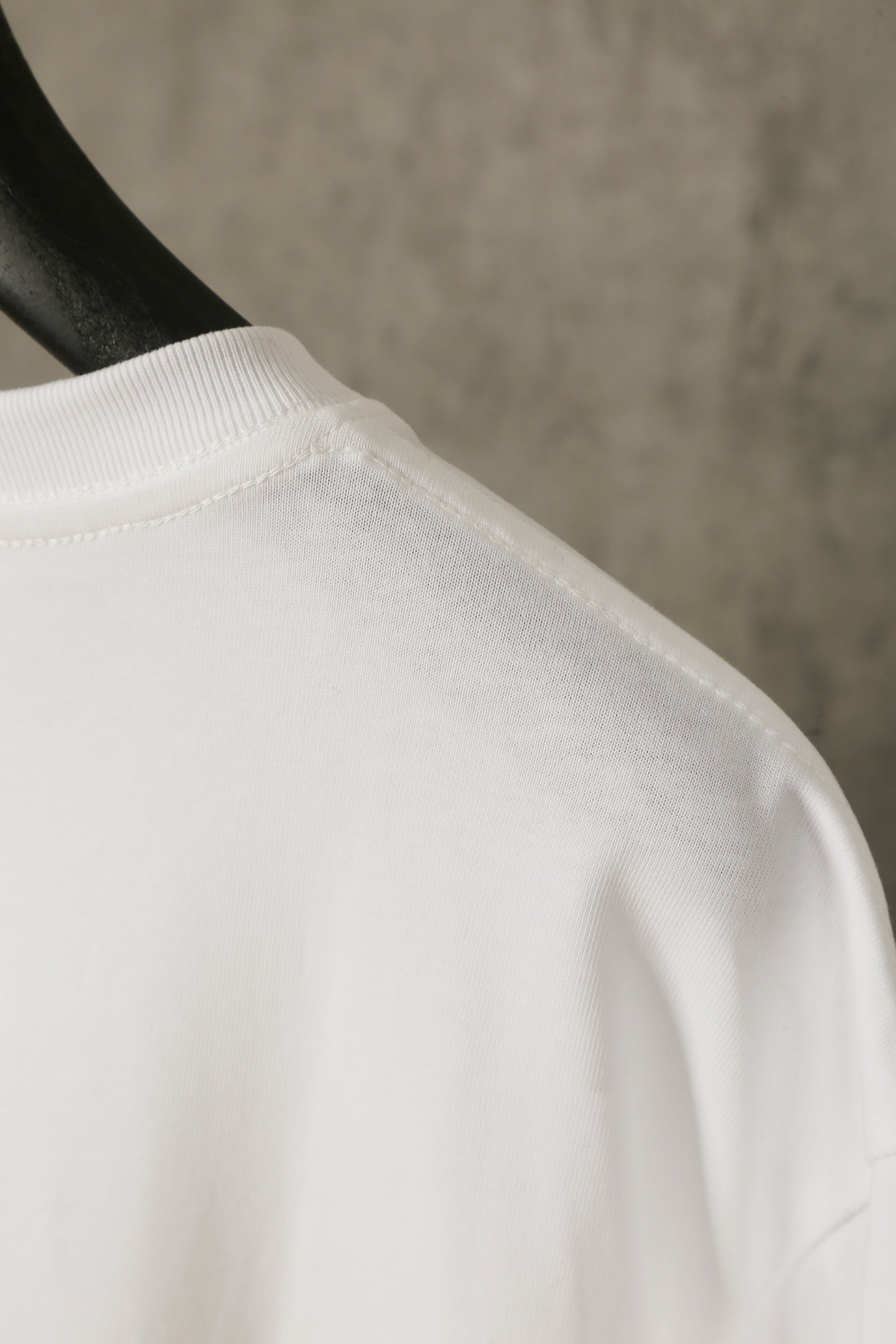 LuxluxHouse Best Quality Clothes T-shirt Loewe