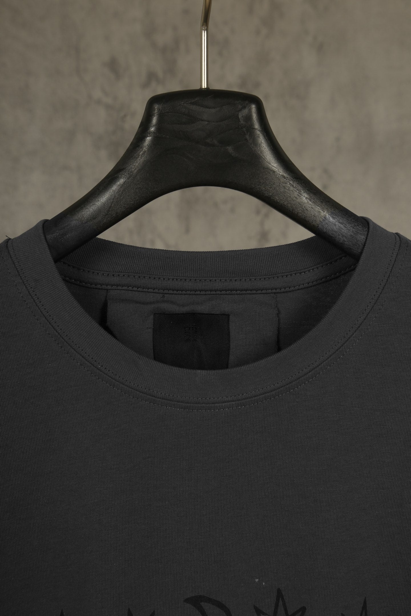 LuxluxHouse Best Quality Clothes Givenchy T-shirt