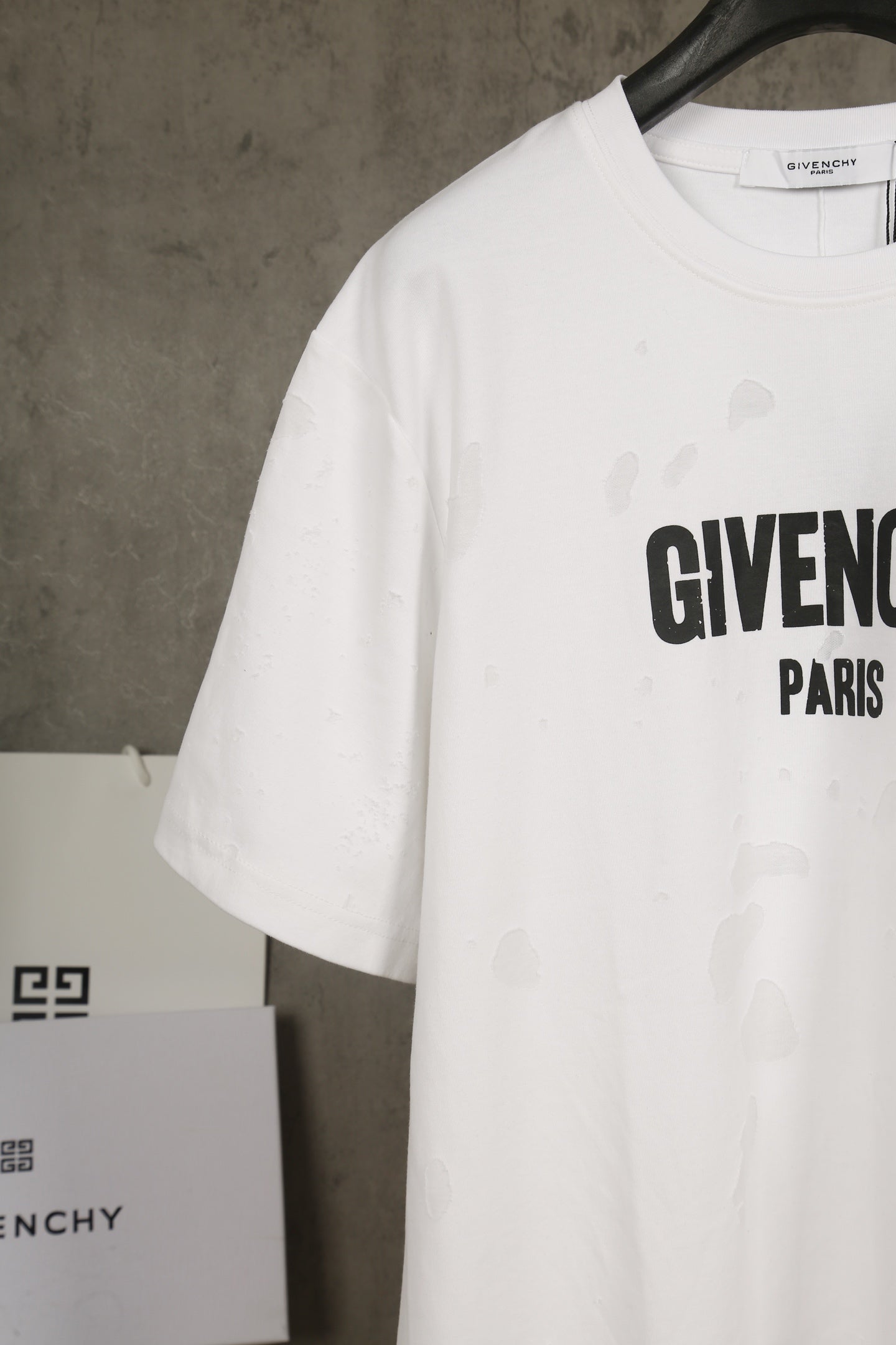 LuxluxHouse Best Quality Clothes Givenchy T-shirt