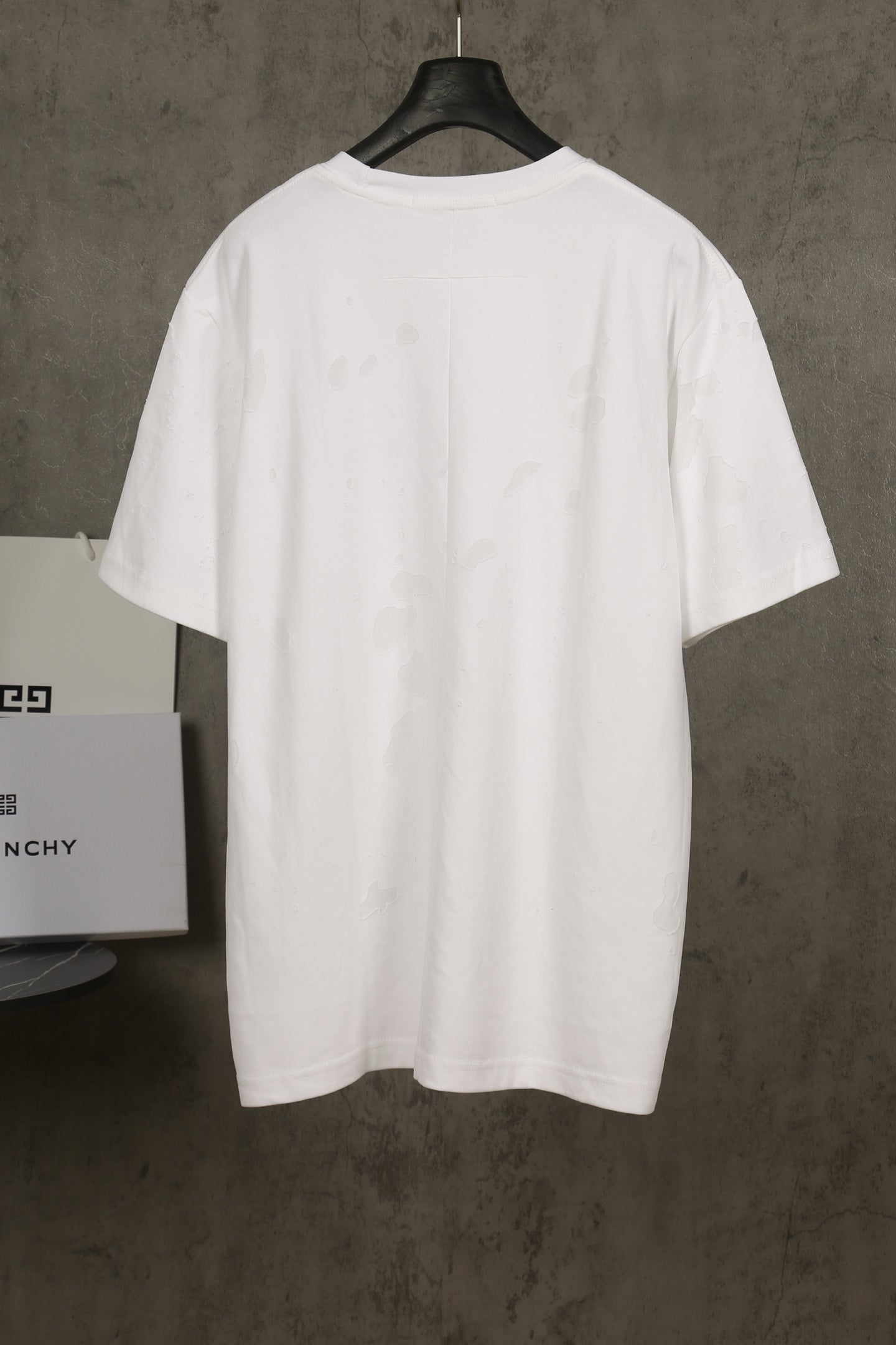 LuxluxHouse Best Quality Clothes Givenchy T-shirt