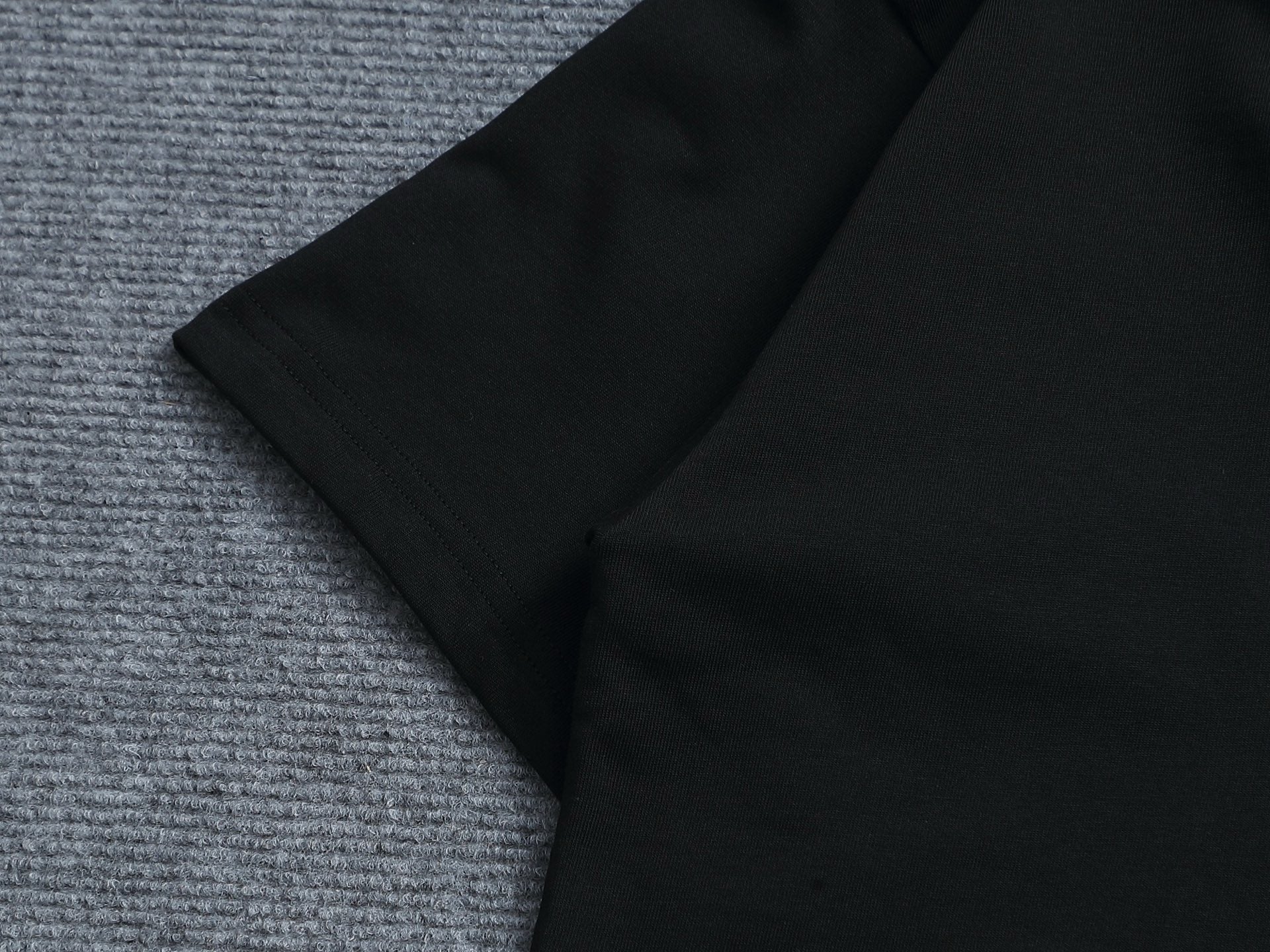 LuxluxHouse Best Quality Clothes T-shirt Loewe