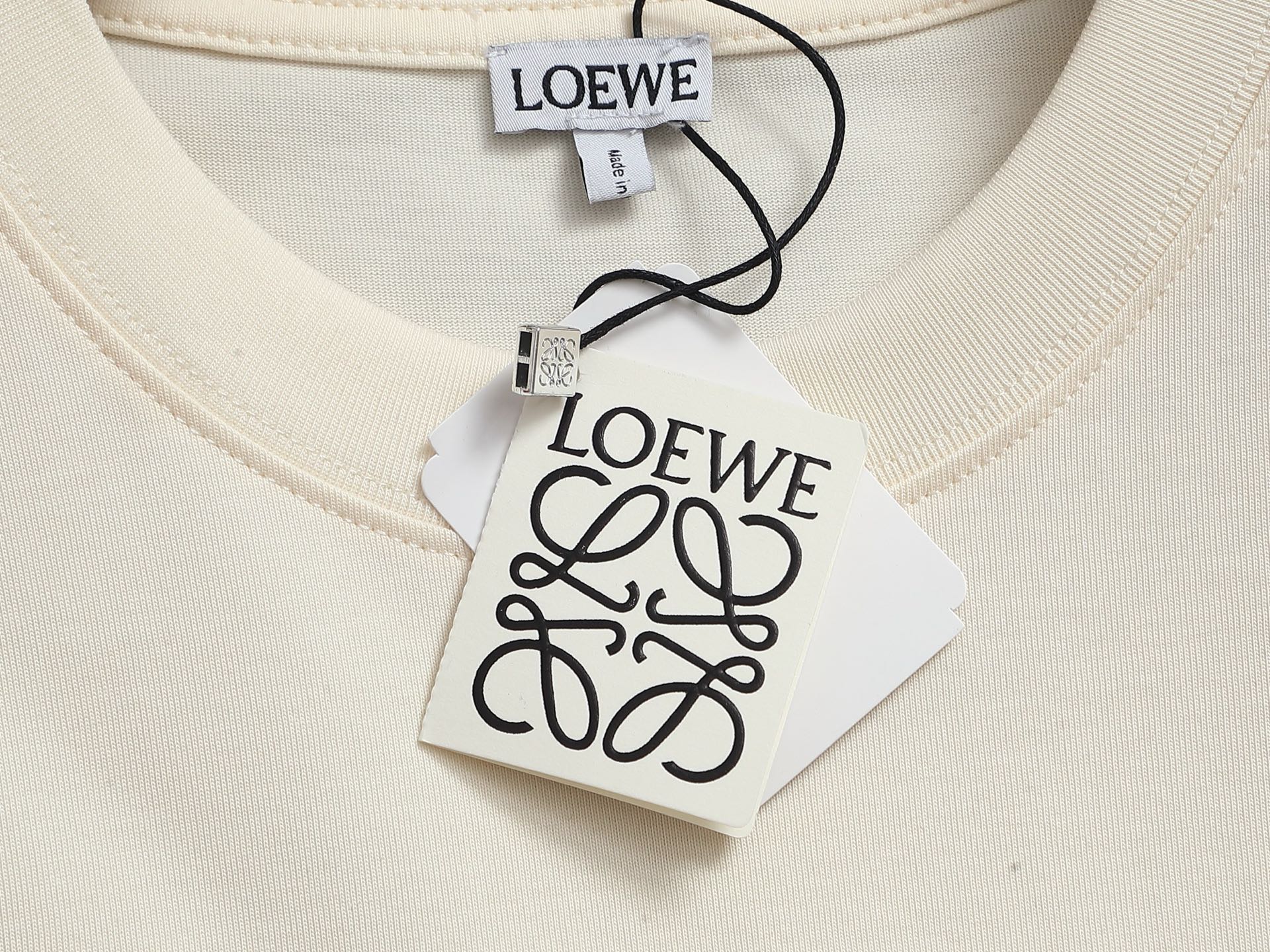 LuxluxHouse Best Quality Clothes T-shirt Loewe