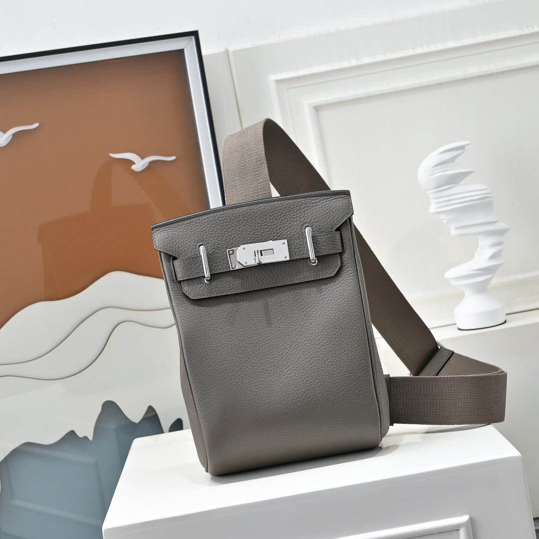 LuxluxHouse Best Quality Bags Men