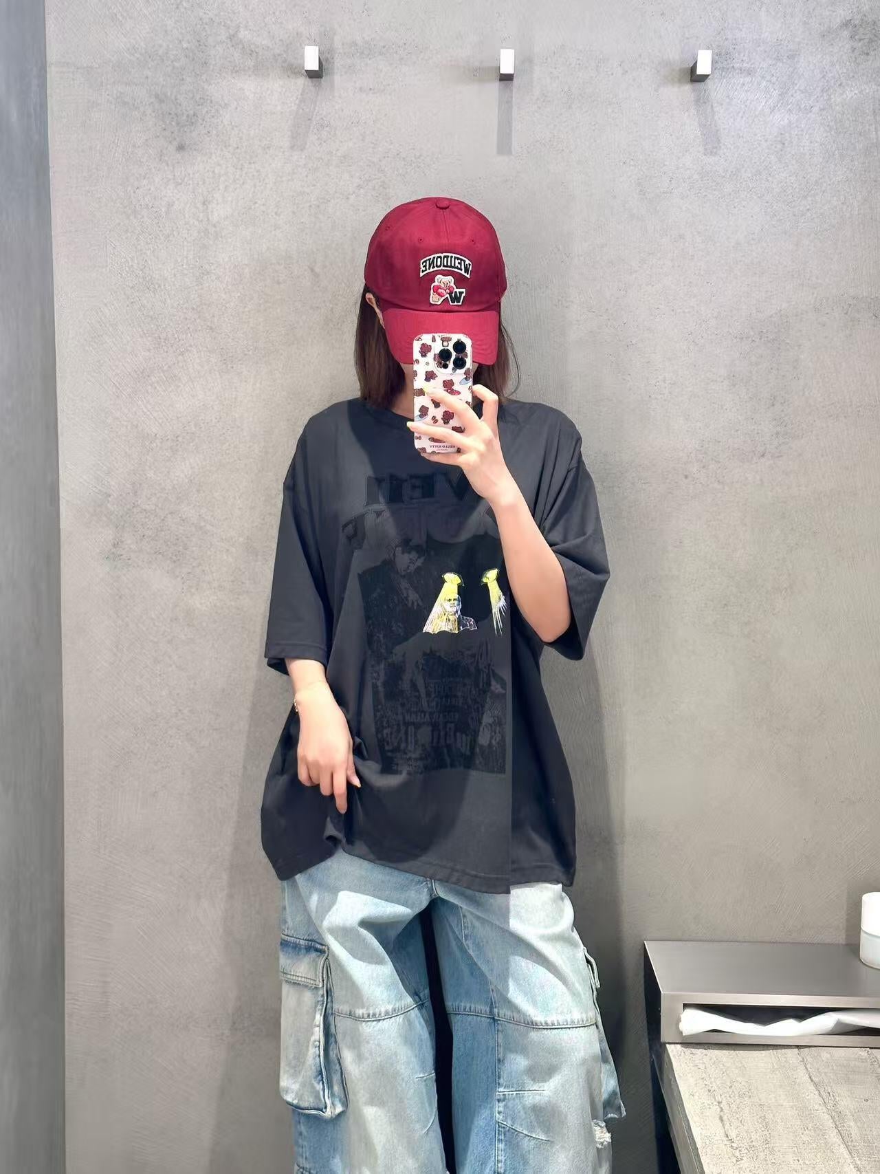 LuxluxHouse Best Quality Clothes T-shirt WE11DONE