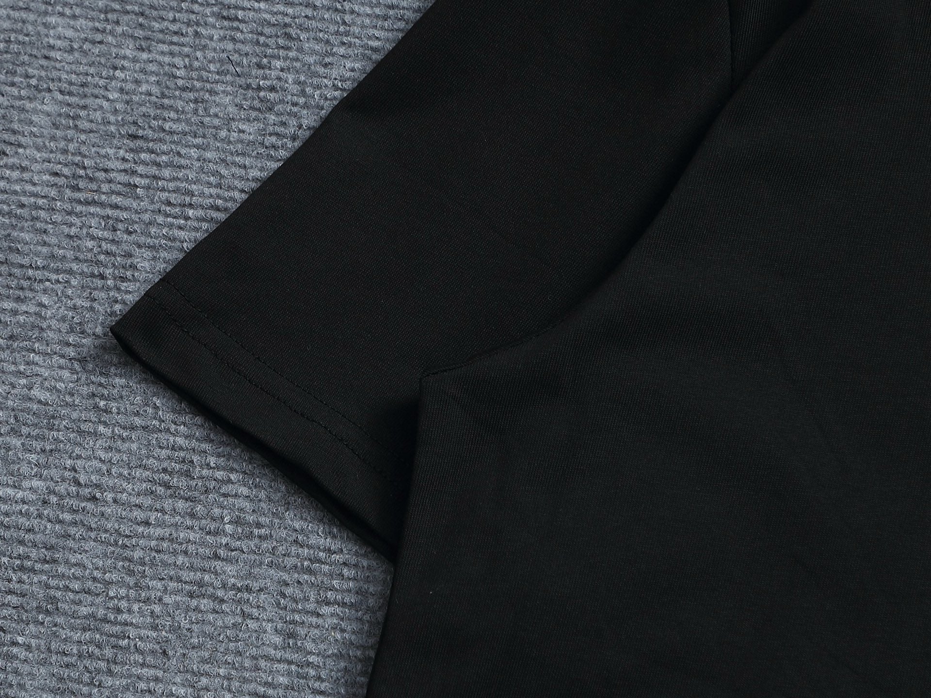 LuxluxHouse Best Quality Clothes T-shirt Arcteryx