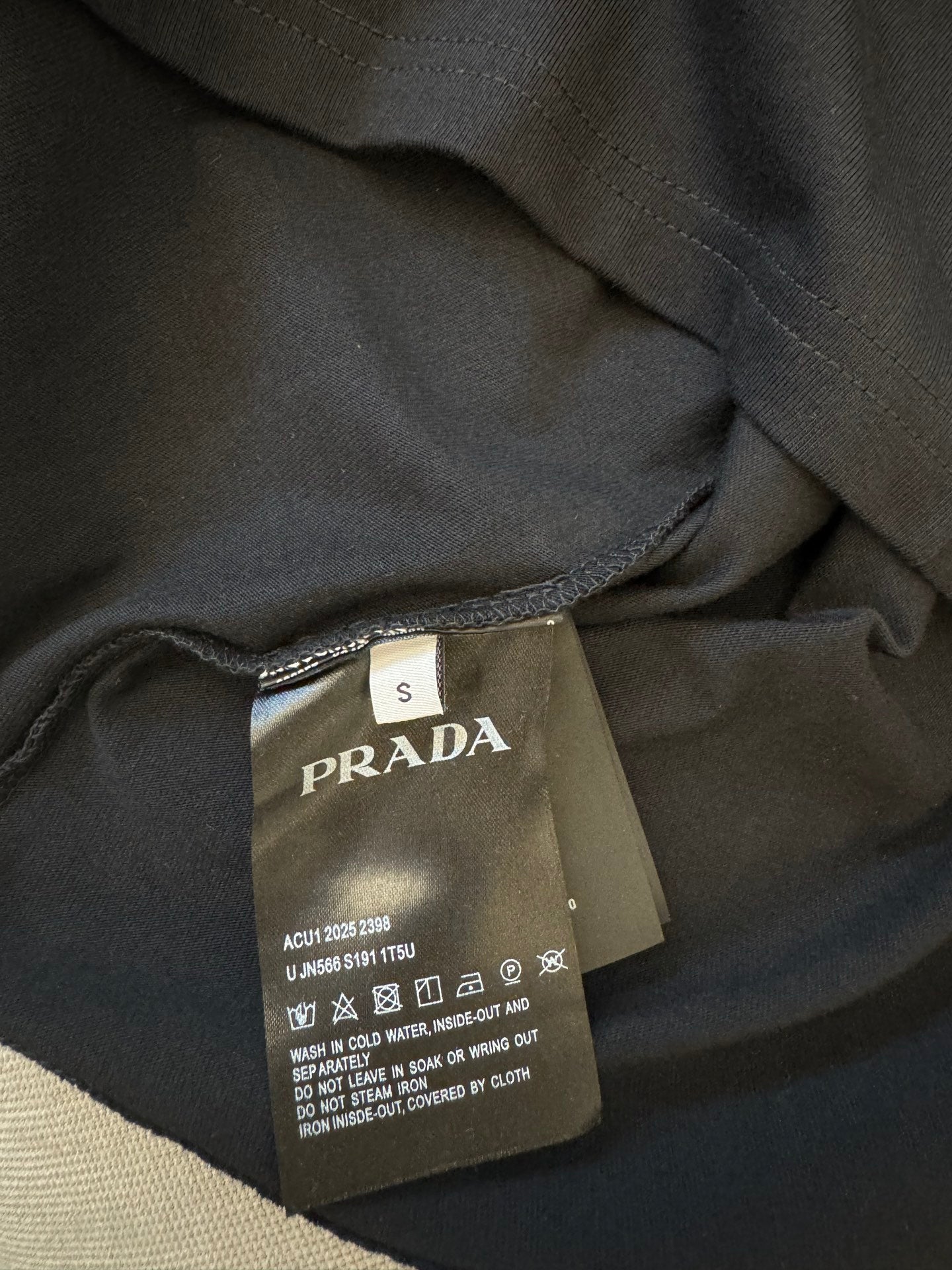 LuxluxHouse Best Quality Clothes T-shirt Prada