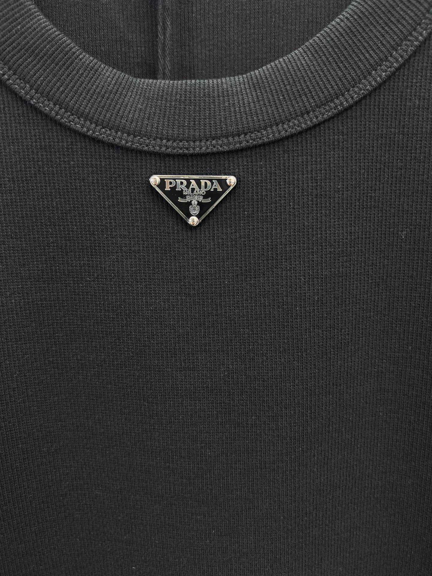 LuxluxHouse Best Quality Clothes Tank Prada