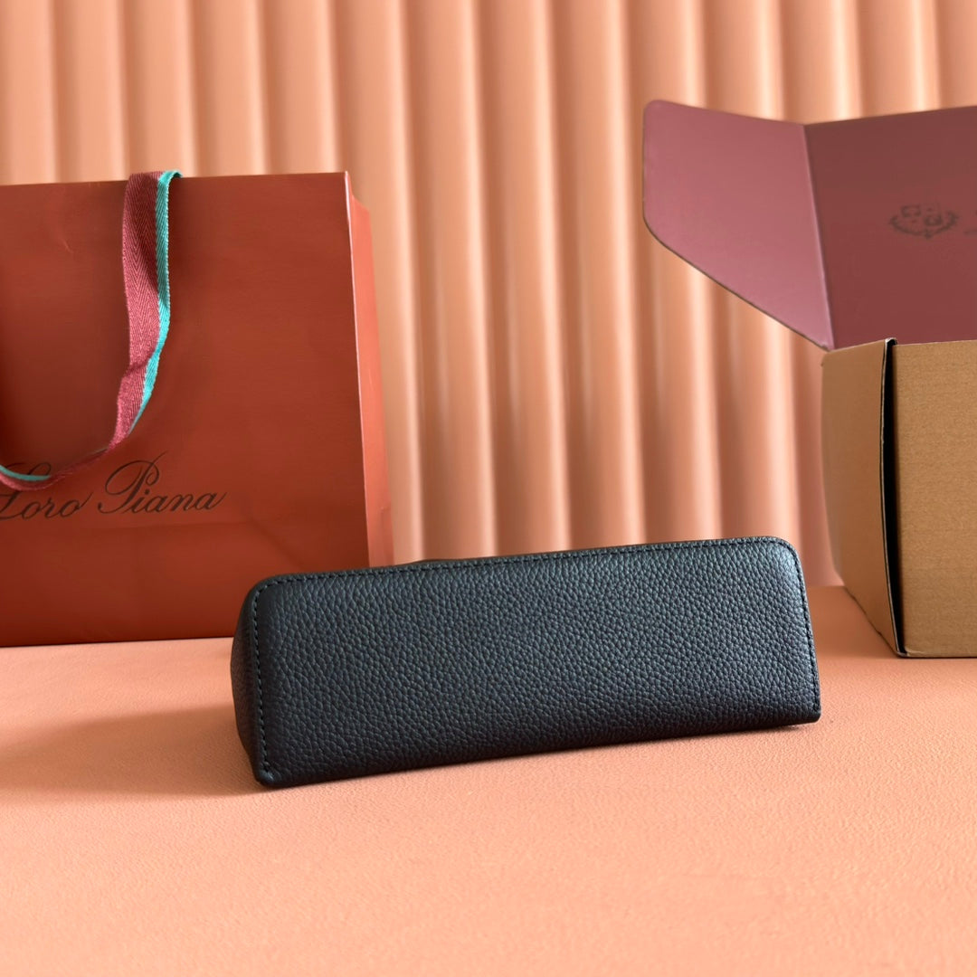 LuxluxHouse Best Quality Bags Loro Piana Women