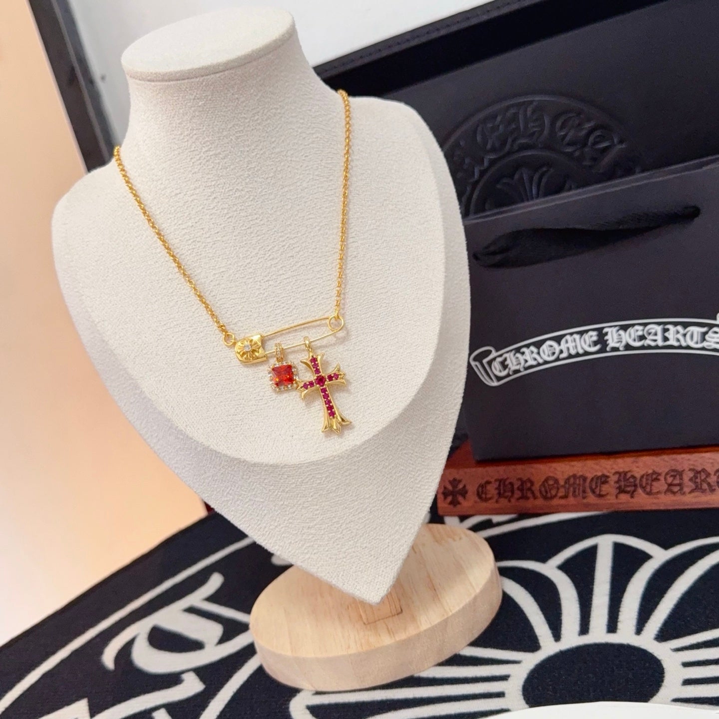 LuxluxHouse Best Quality Accessories Necklace Chrome Hearts