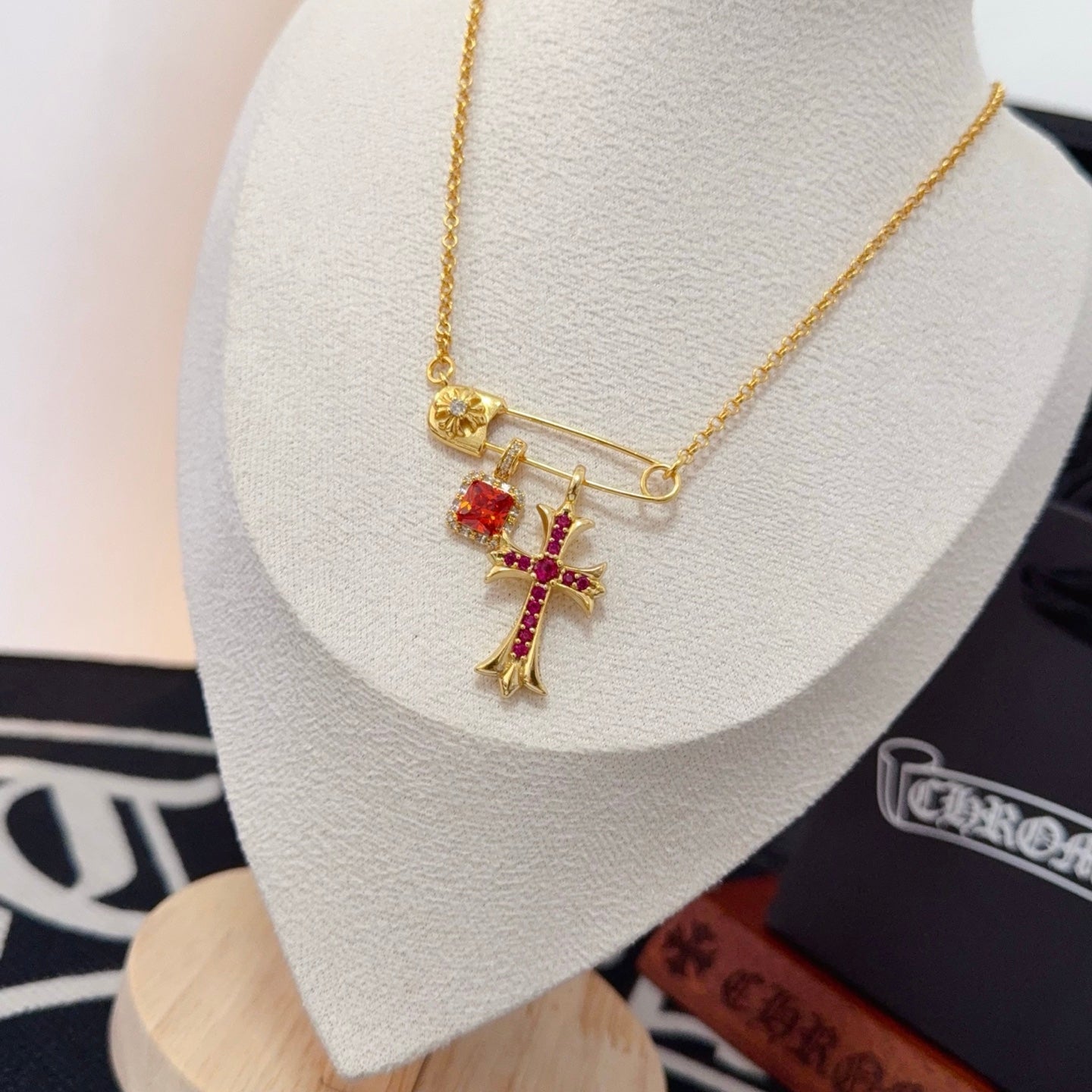 LuxluxHouse Best Quality Accessories Necklace Chrome Hearts