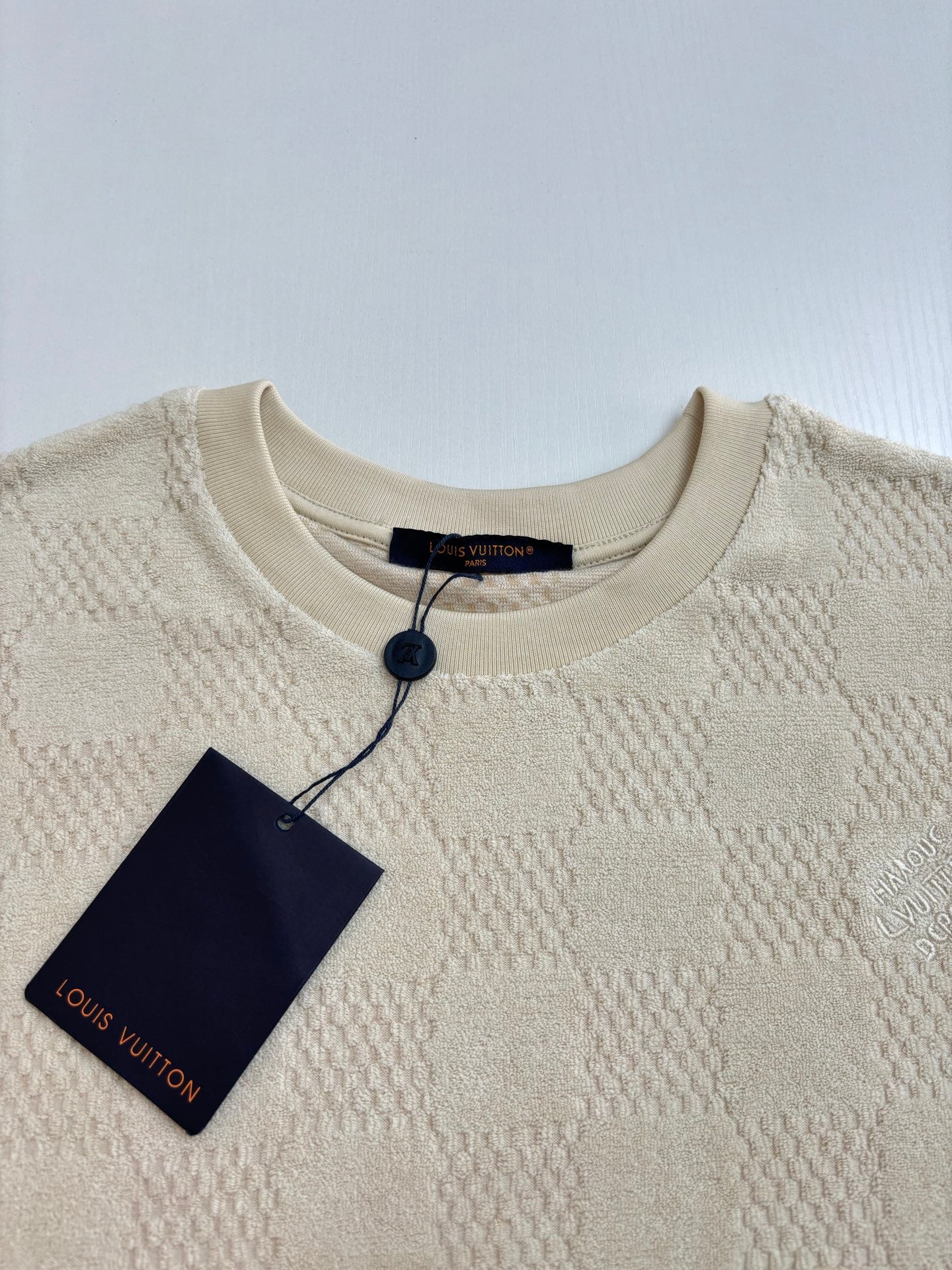 LuxluxHouse Best Quality Clothes T-shirt Louis Vuitton