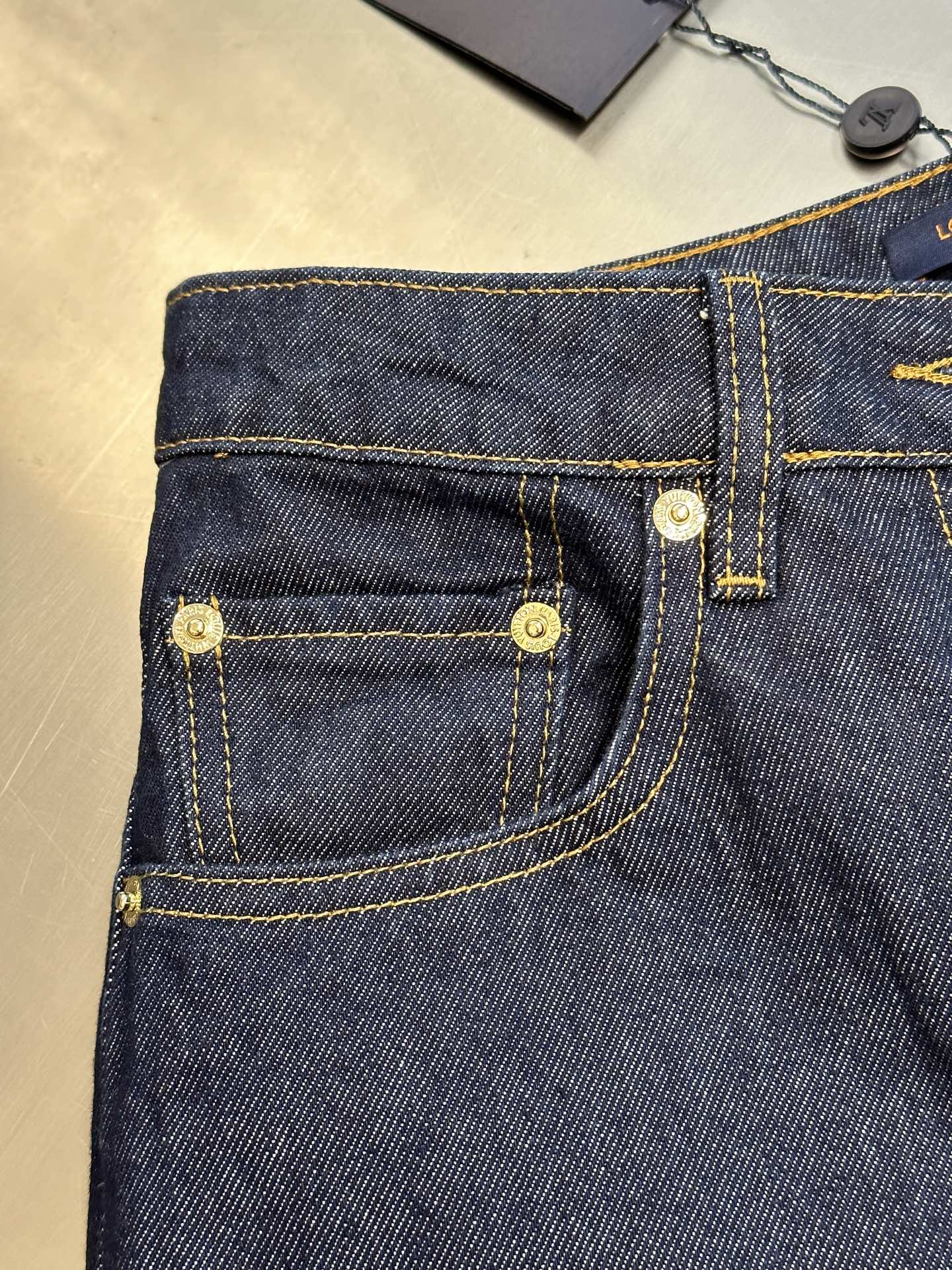 LuxluxHouse Best Quality Clothes Pants Louis Vuitton