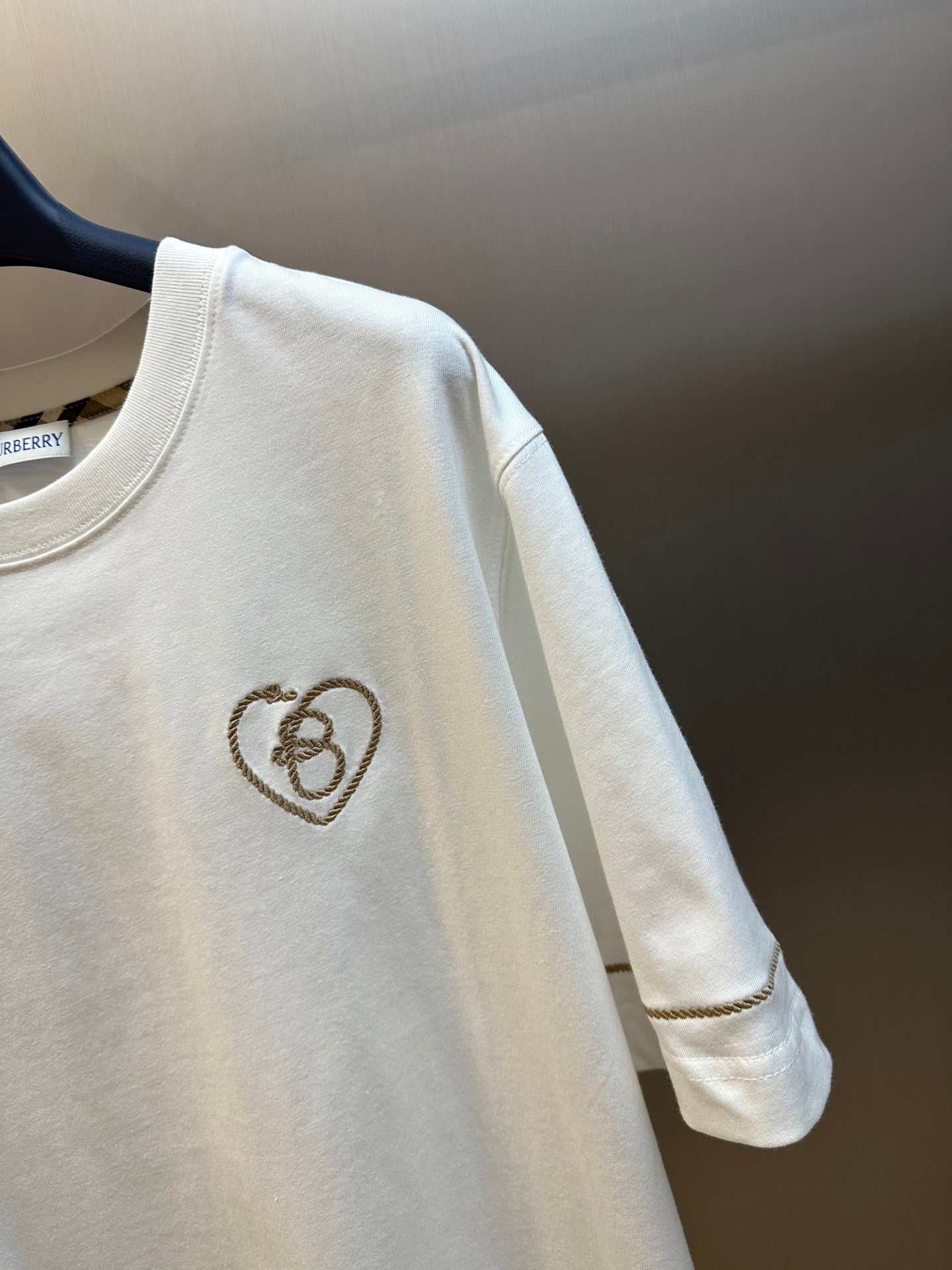 LuxluxHouse Best Quality Clothes Burberry T-shirt