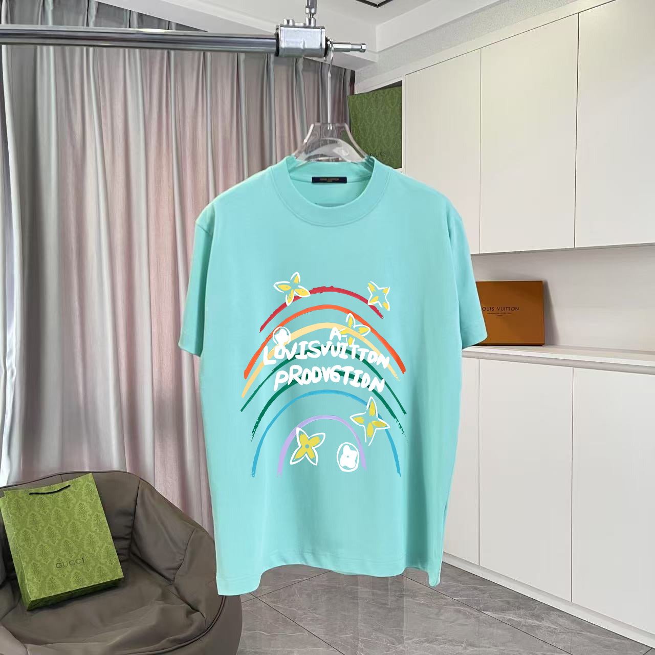 LuxluxHouse Best Quality Clothes T-shirt Louis Vuitton