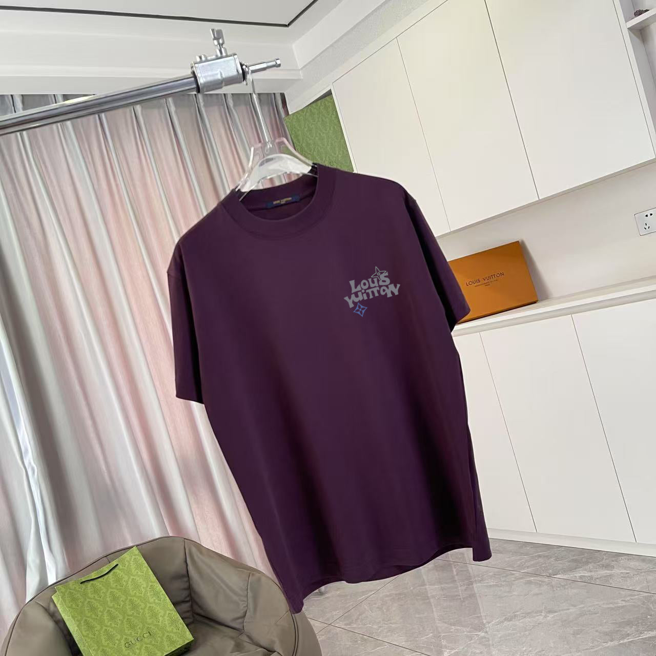 LuxluxHouse Best Quality Clothes T-shirt Louis Vuitton