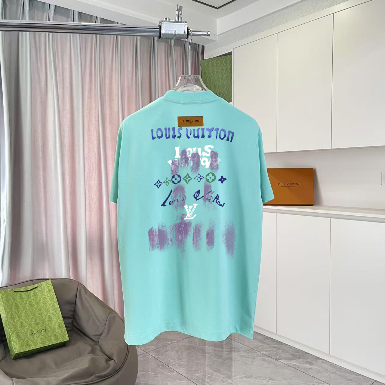 LuxluxHouse Best Quality Clothes T-shirt Louis Vuitton