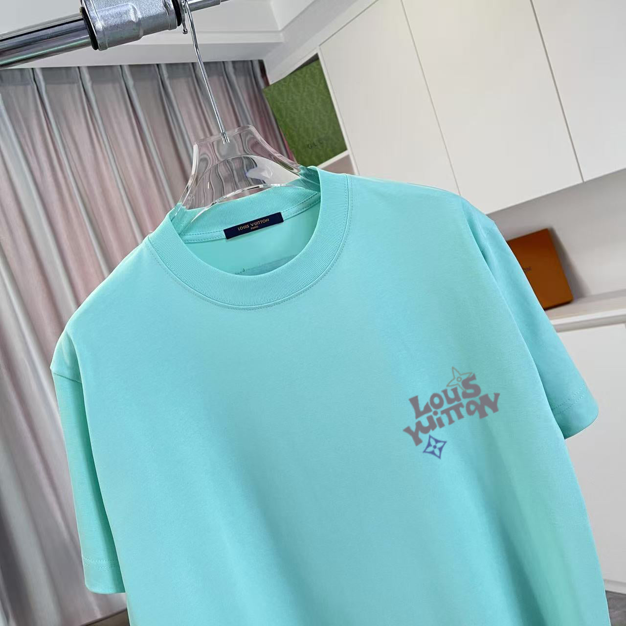LuxluxHouse Best Quality Clothes T-shirt Louis Vuitton