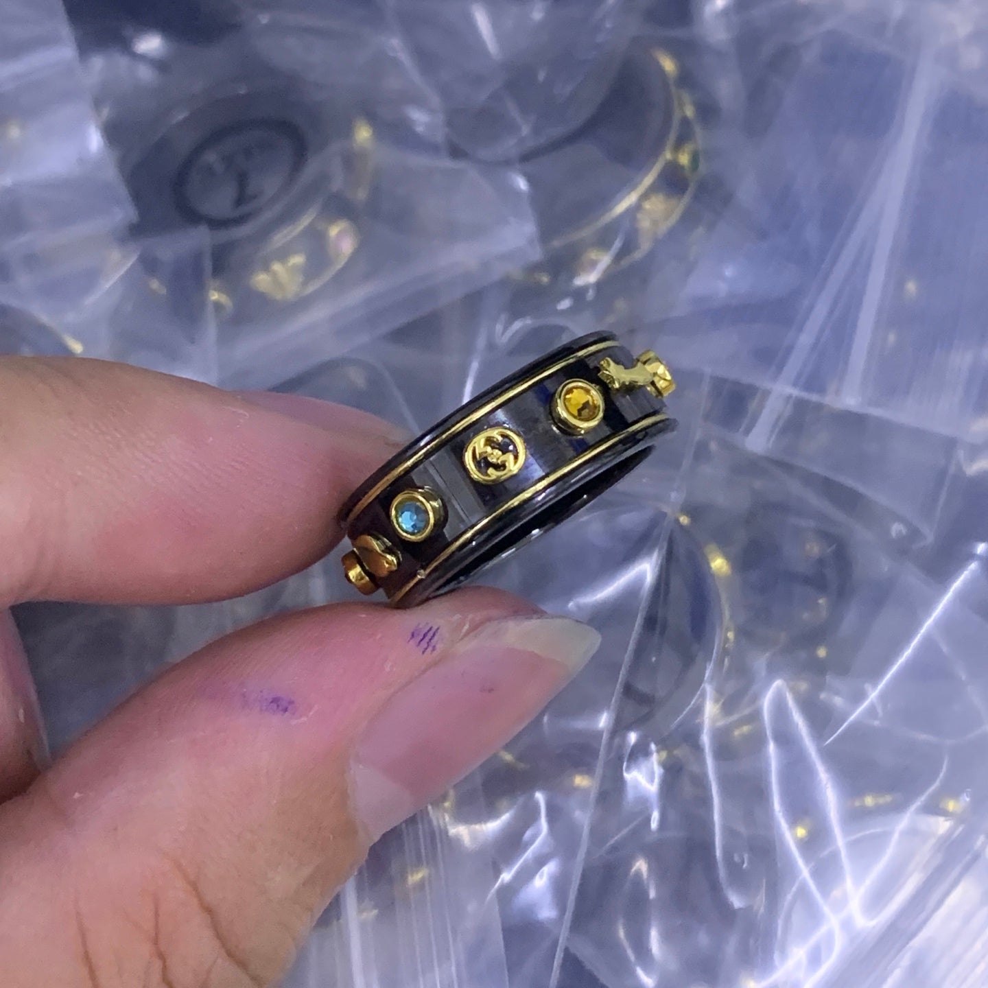 LuxluxHouse Low Price And High Quality Accessories Gucci