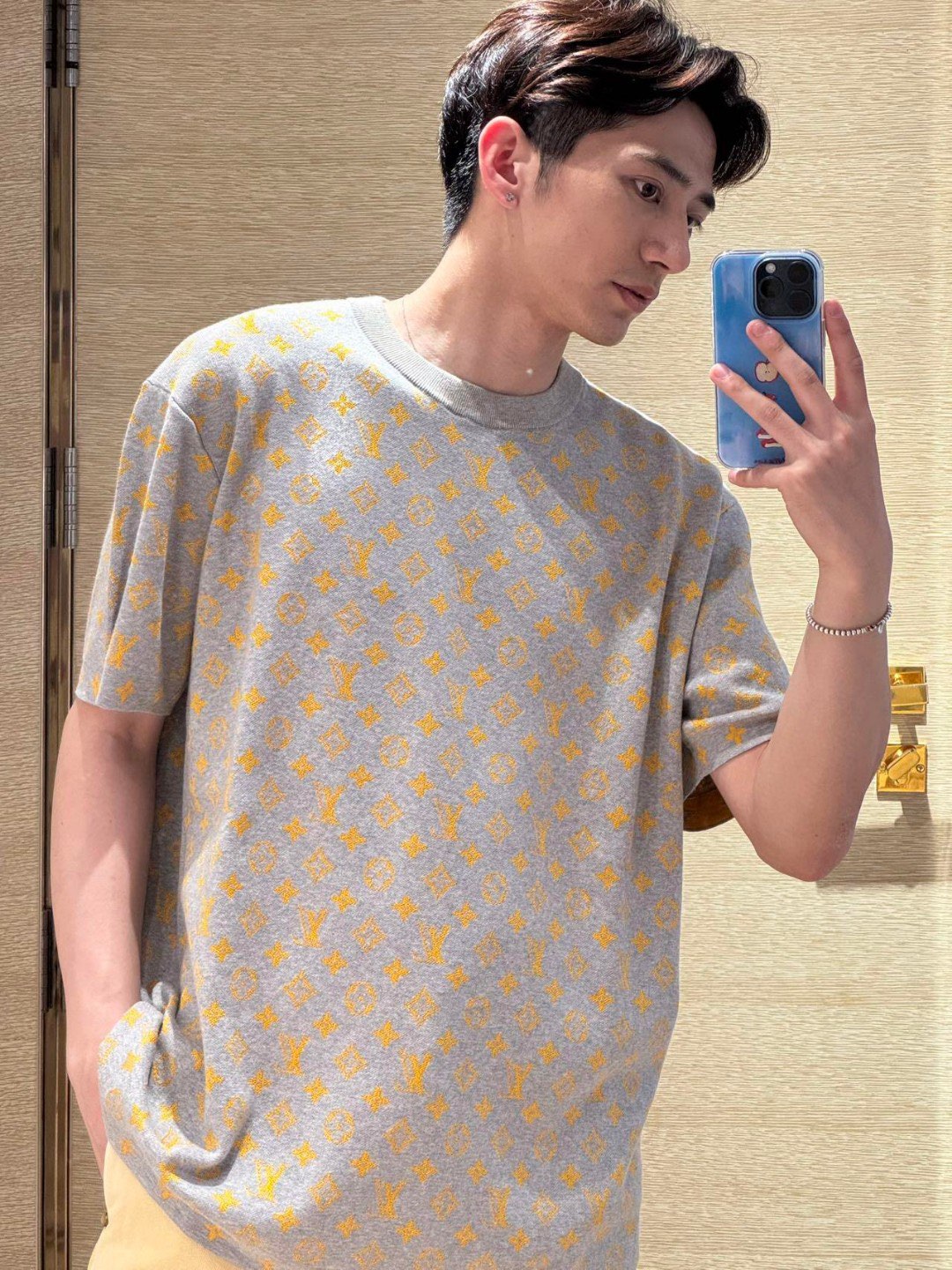 LuxluxHouse Best Quality Clothes T-shirt Louis Vuitton