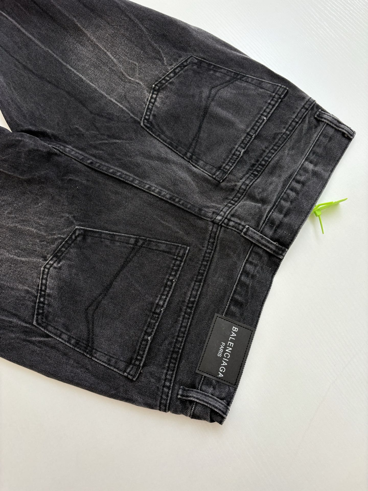 LuxluxHouse Best Quality Clothes Balenciaga Pants