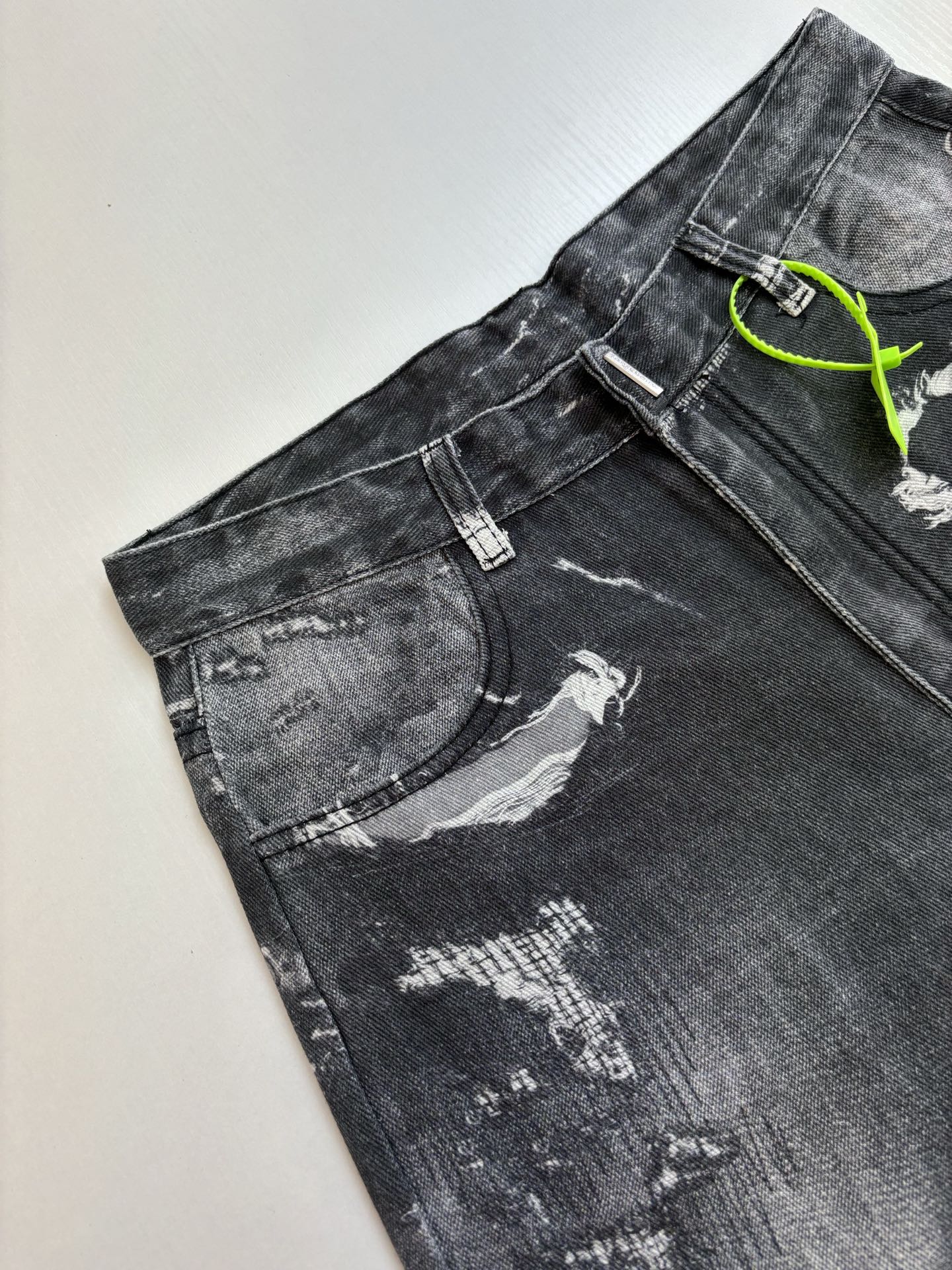 LuxluxHouse Best Quality Clothes Givenchy Pants