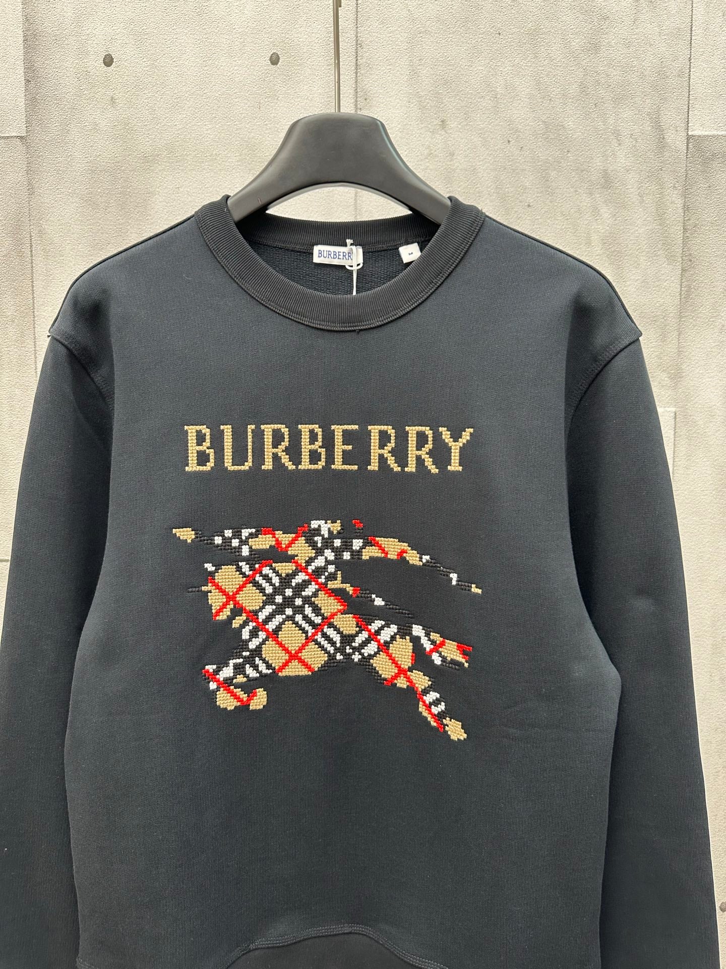 LuxluxHouse Best Quality Clothes Burberry Hoodie & Sweater