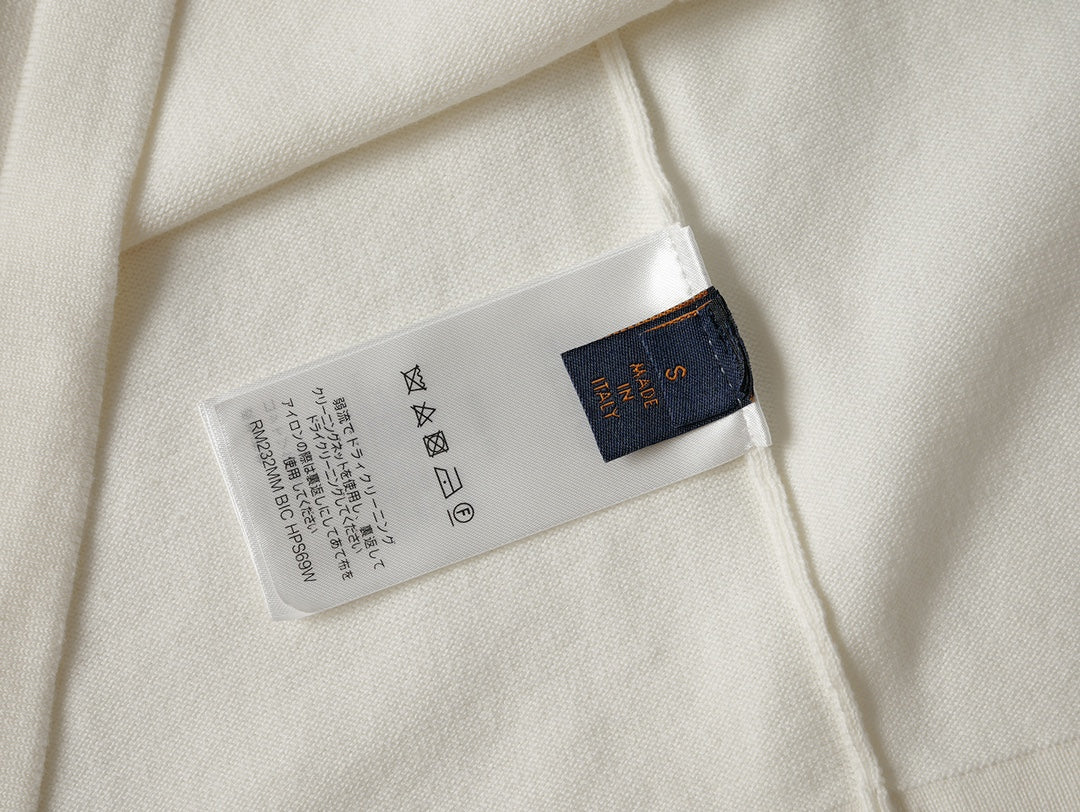 LuxluxHouse Best Quality Clothes T-shirt Louis Vuitton