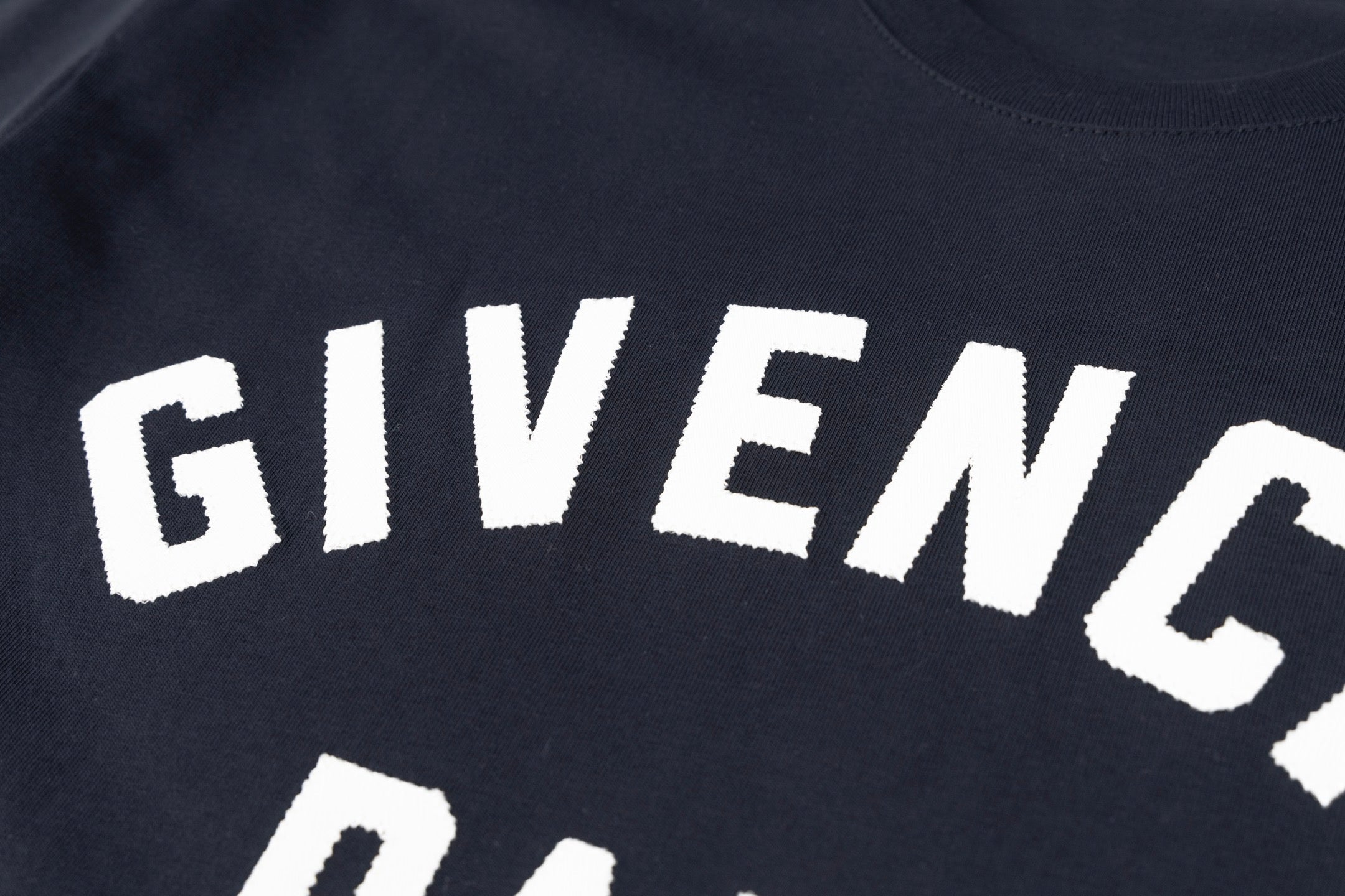 LuxluxHouse Best Quality Clothes Givenchy T-shirt