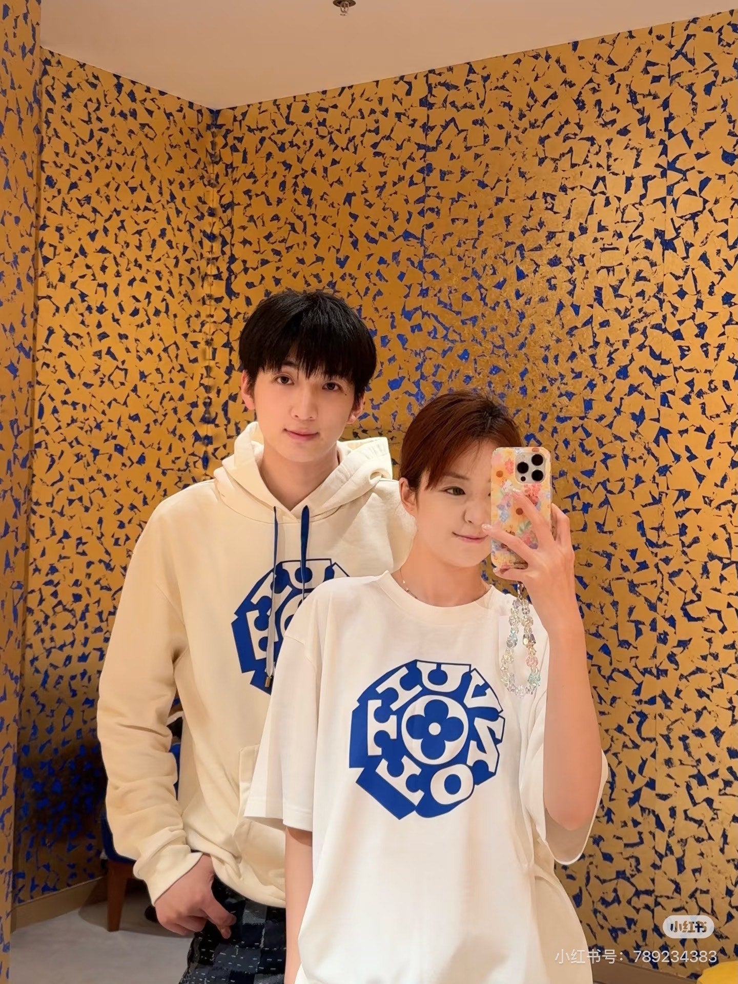 LuxluxHouse Best Quality Clothes T-shirt Louis Vuitton