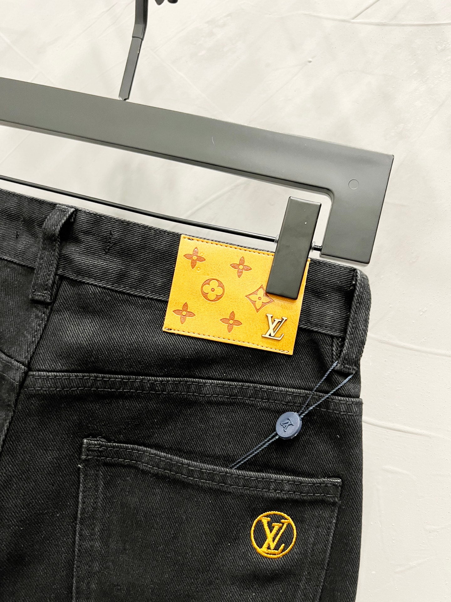 LuxluxHouse Best Quality Clothes Pants Louis Vuitton