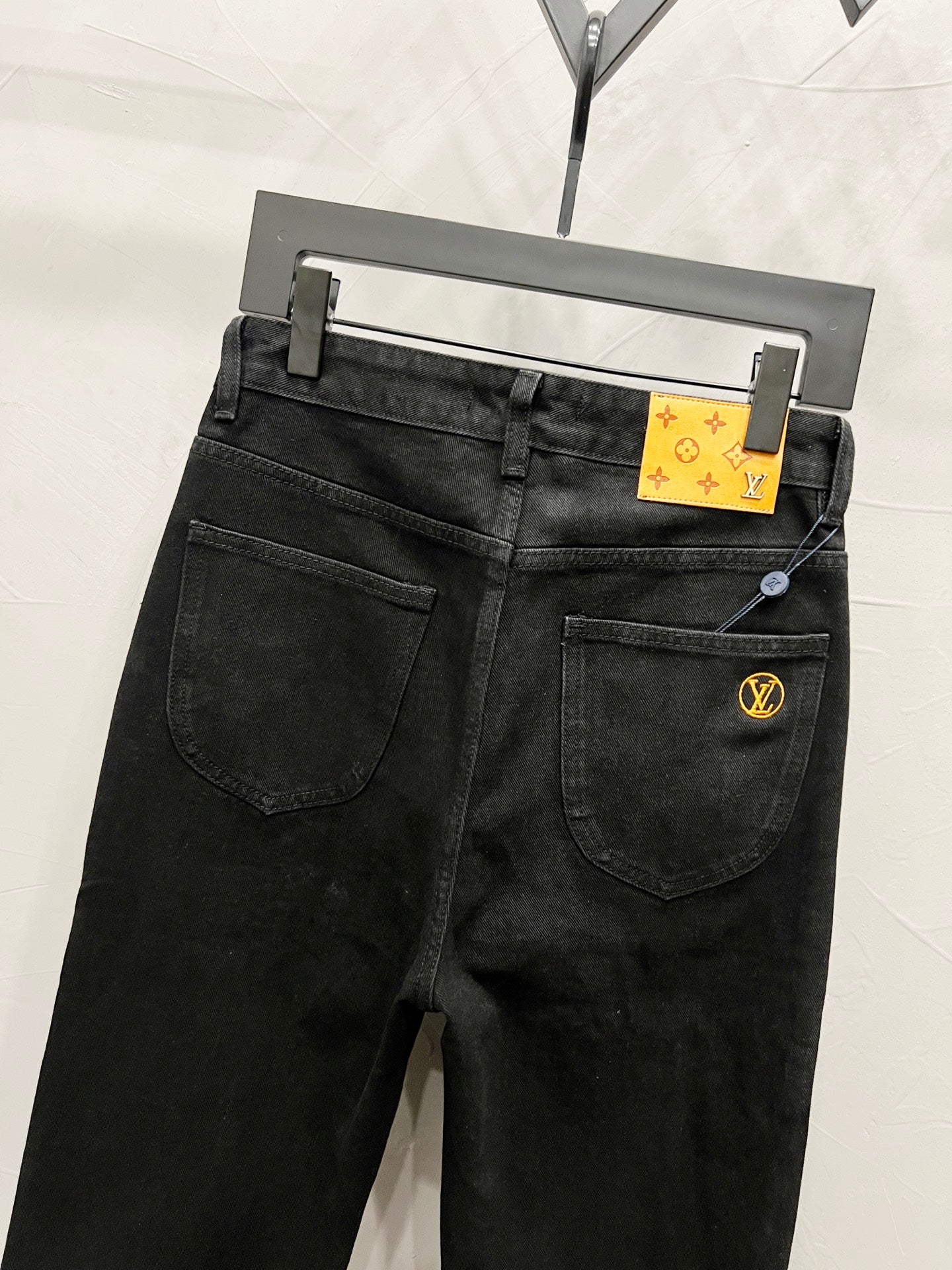 LuxluxHouse Best Quality Clothes Pants Louis Vuitton