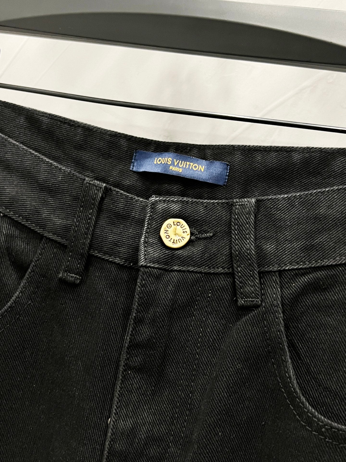LuxluxHouse Best Quality Clothes Pants Louis Vuitton