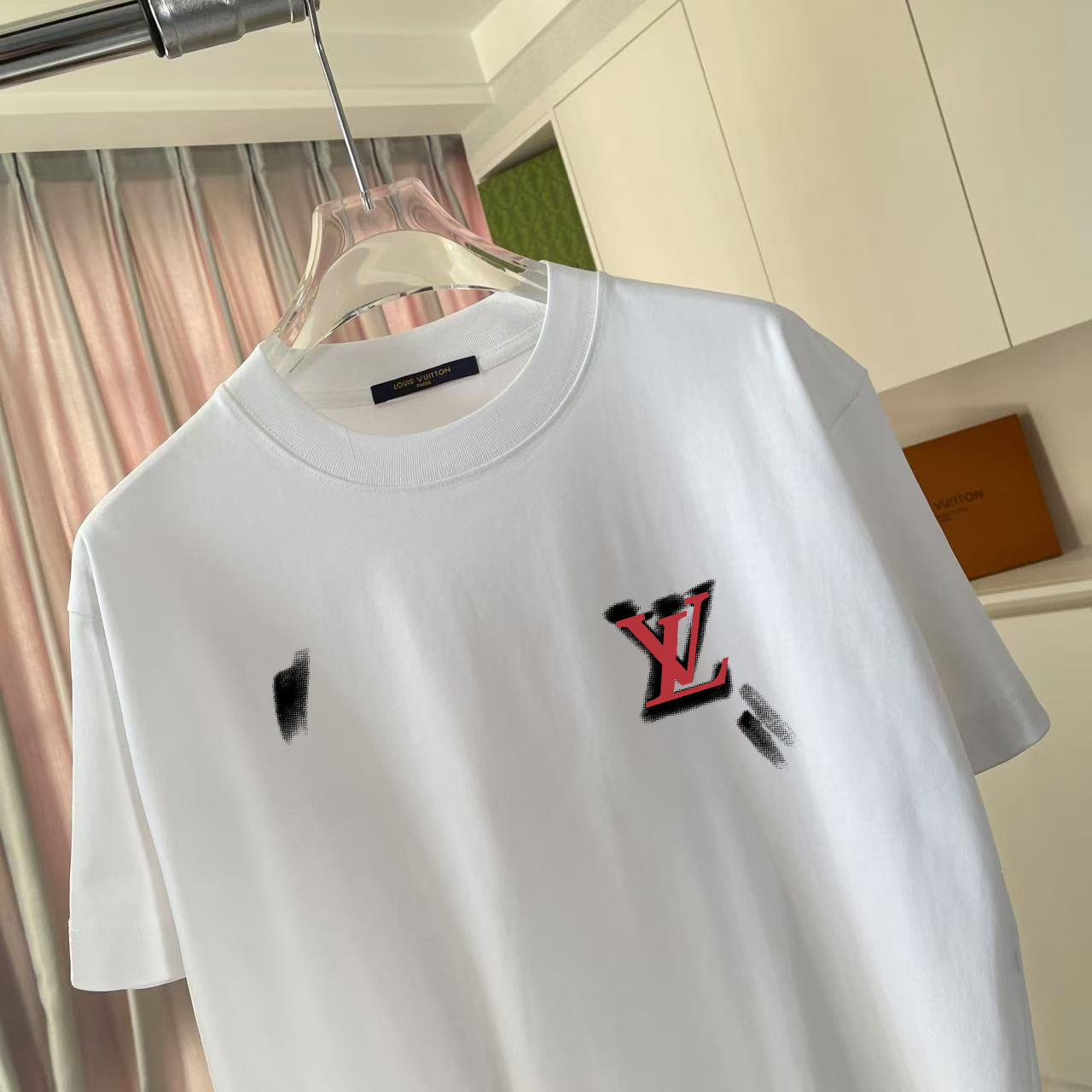 LuxluxHouse Best Quality Clothes T-shirt Louis Vuitton