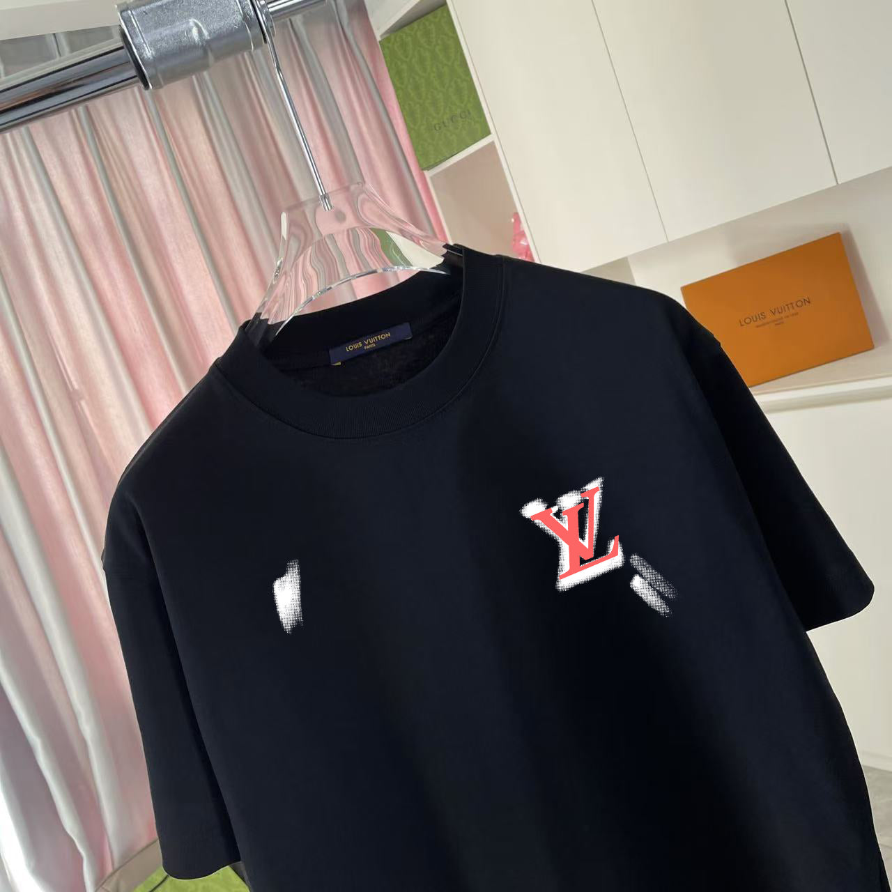 LuxluxHouse Best Quality Clothes T-shirt Louis Vuitton