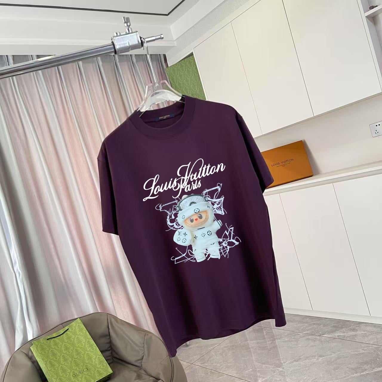 LuxluxHouse Best Quality Clothes T-shirt Louis Vuitton