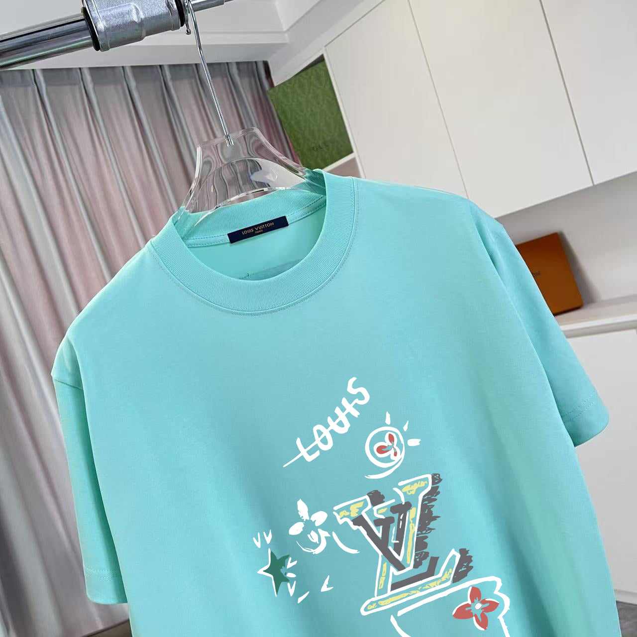 LuxluxHouse Best Quality Clothes T-shirt Louis Vuitton