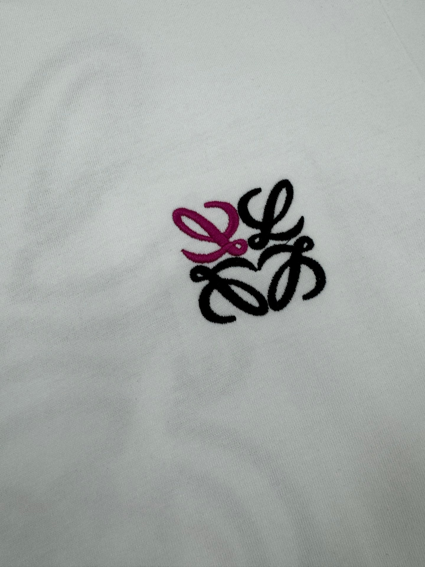 LuxluxHouse Best Quality Clothes T-shirt Loewe