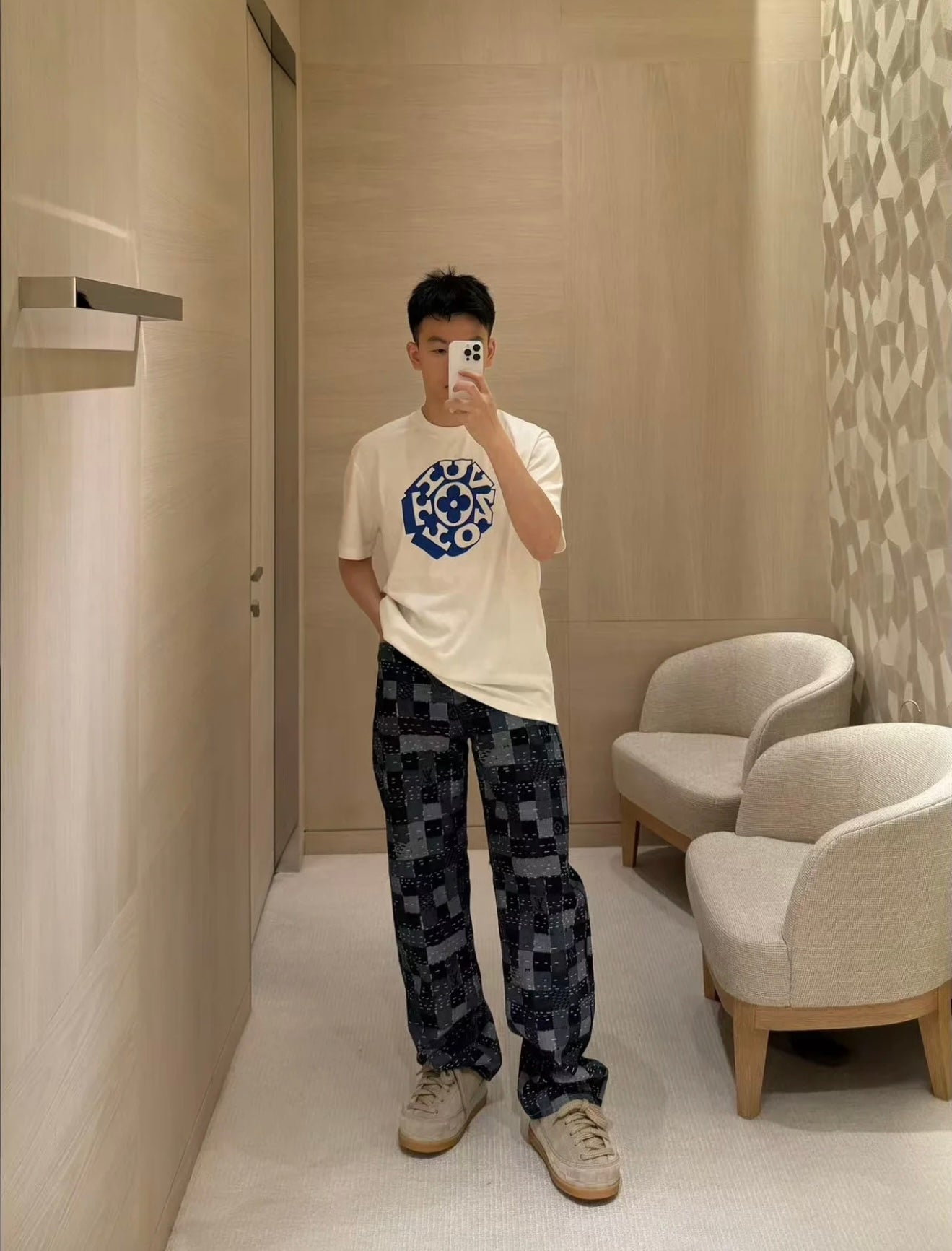 LuxluxHouse Best Quality Clothes T-shirt Louis Vuitton