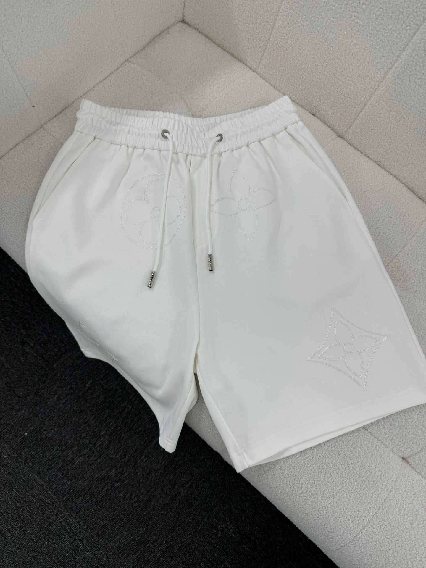 LuxluxHouse Best Quality Clothes Pants Louis Vuitton